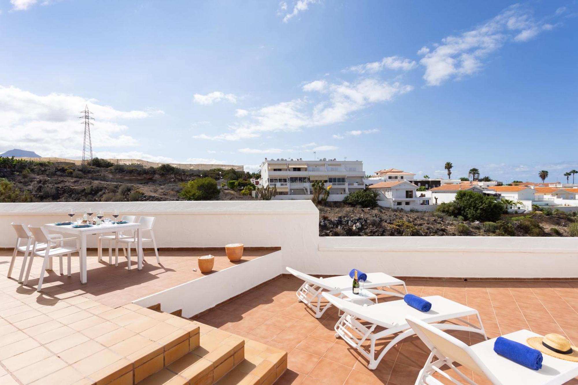 Oasis 21 By Smart * Callao Salvaje