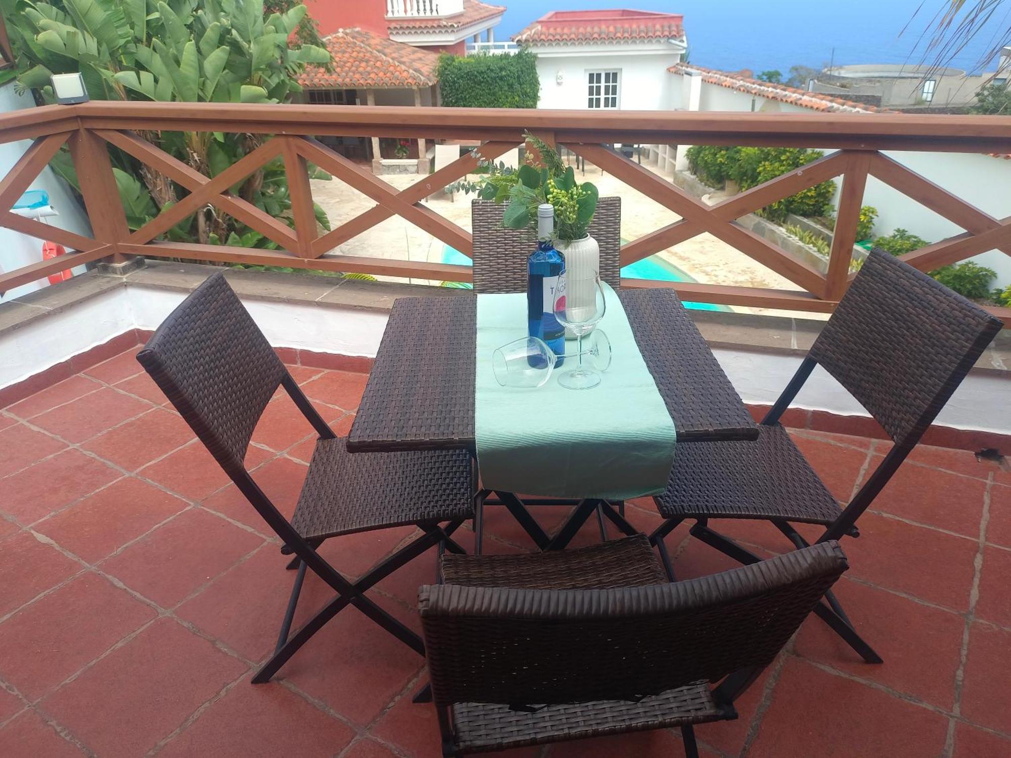 La Barbacoa Familiar De Gardel * Icod De Los Vinos