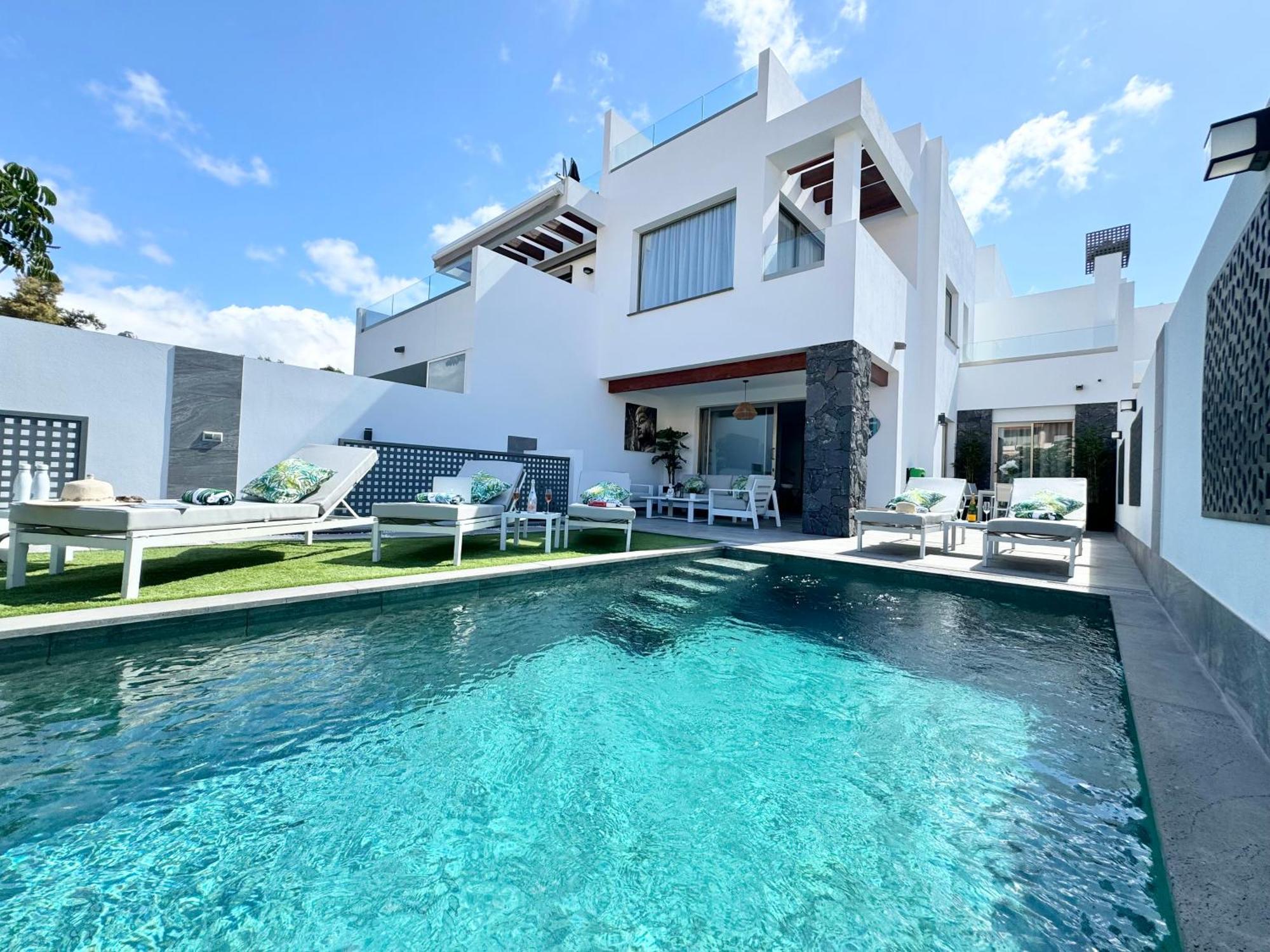 Welcome To Bali A Luxurious Modern Getaway Villa