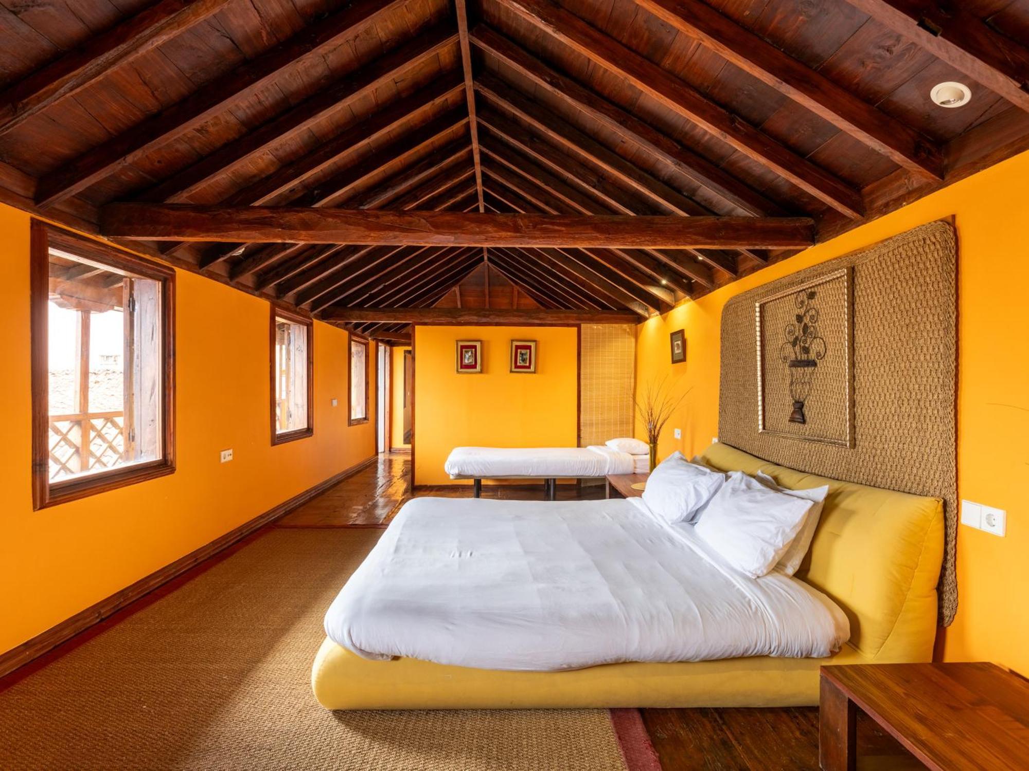 Live Orotava Antigua Attic National Heritage * La Orotava