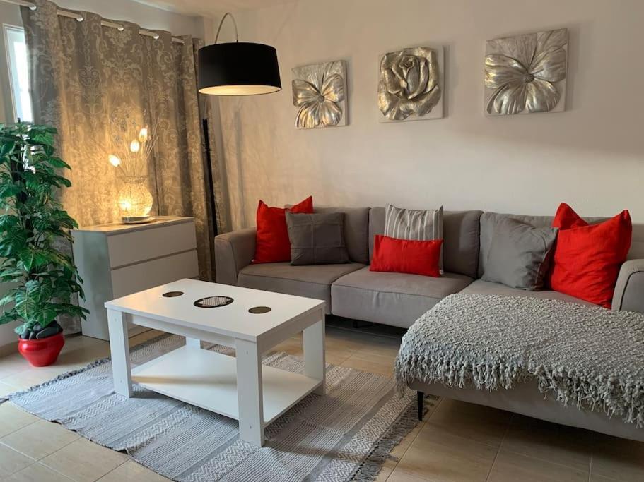 Cristi Heights Apartamento