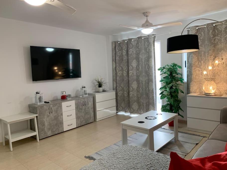 Apartamento Cristi Heights