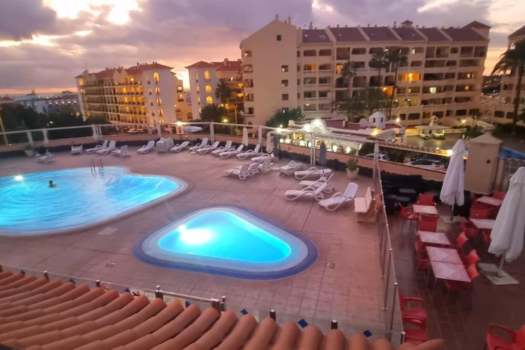 Cristi Heights Apartamento *