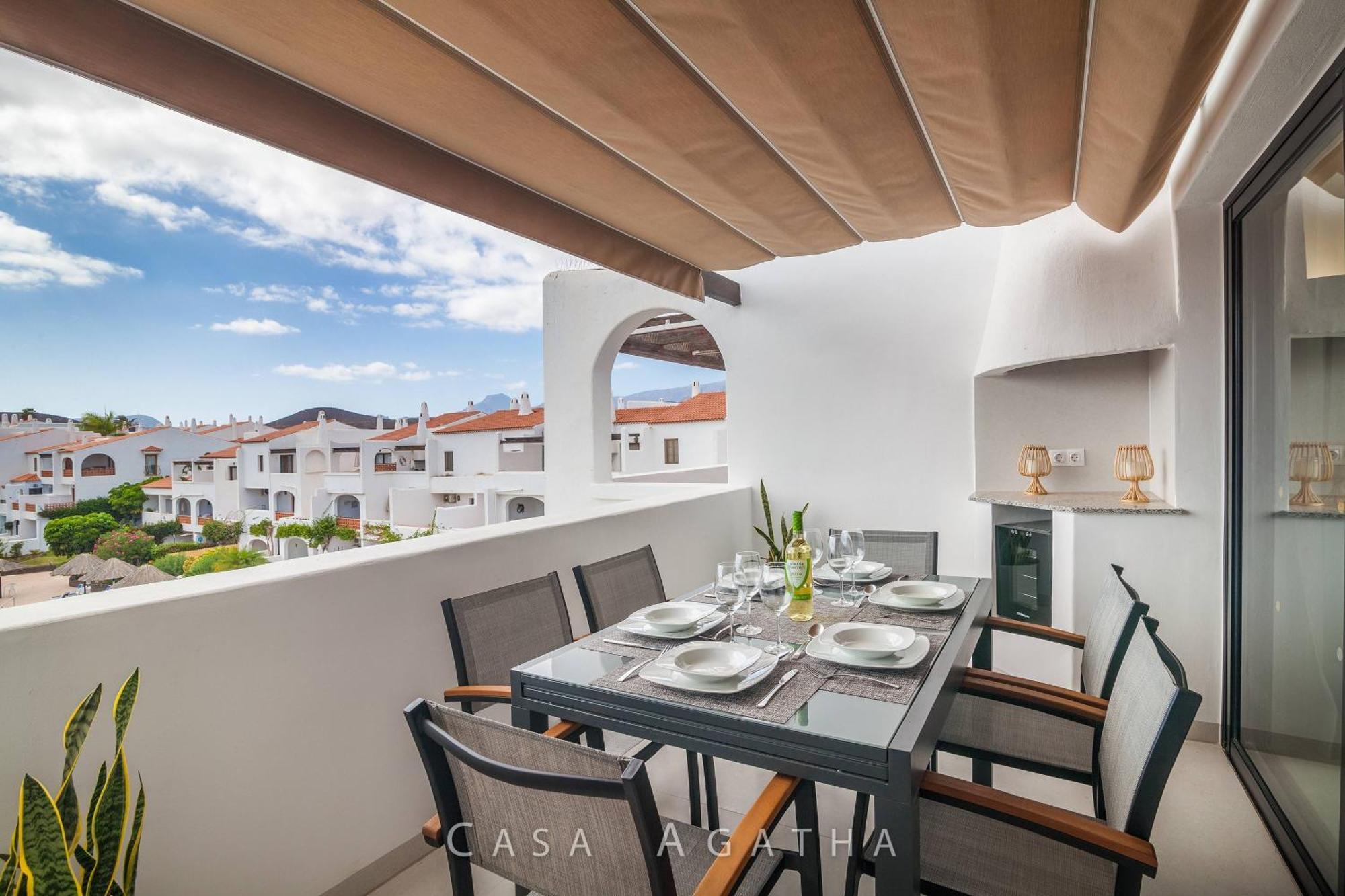 Apartment Casa Agatha - 3 Terraces, Ac, Tv Channels, 2 Bedrooms & Bathrooms, Heated Pool