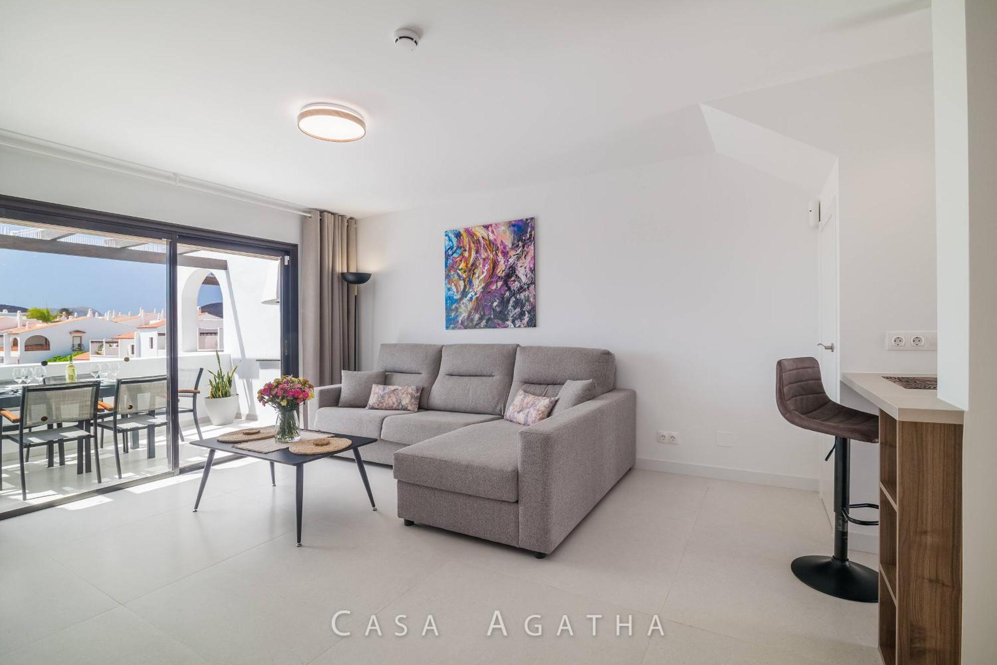 Casa Agatha - 3 Terraces, Ac, Tv Channels, 2 Bedrooms & Bathrooms, Heated Pool