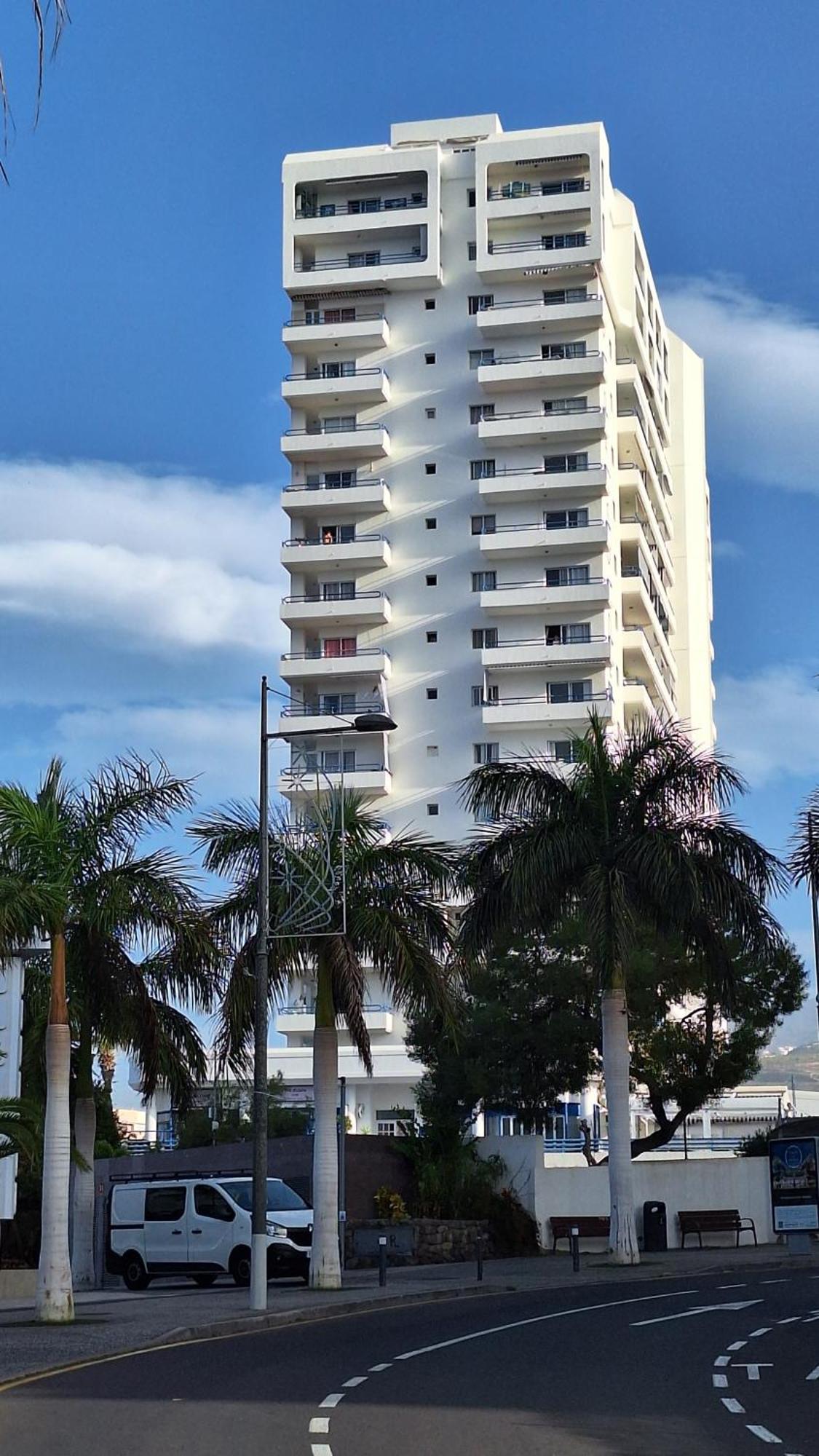 Apartment 3 Islands View *