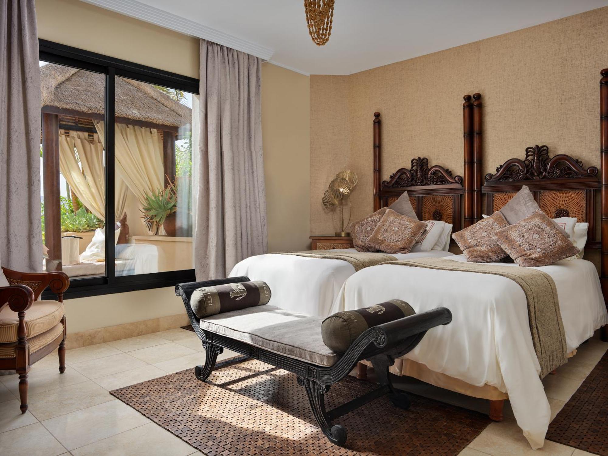 Royal Garden Villas, Luxury 5* Costa Adeje (Tenerife)