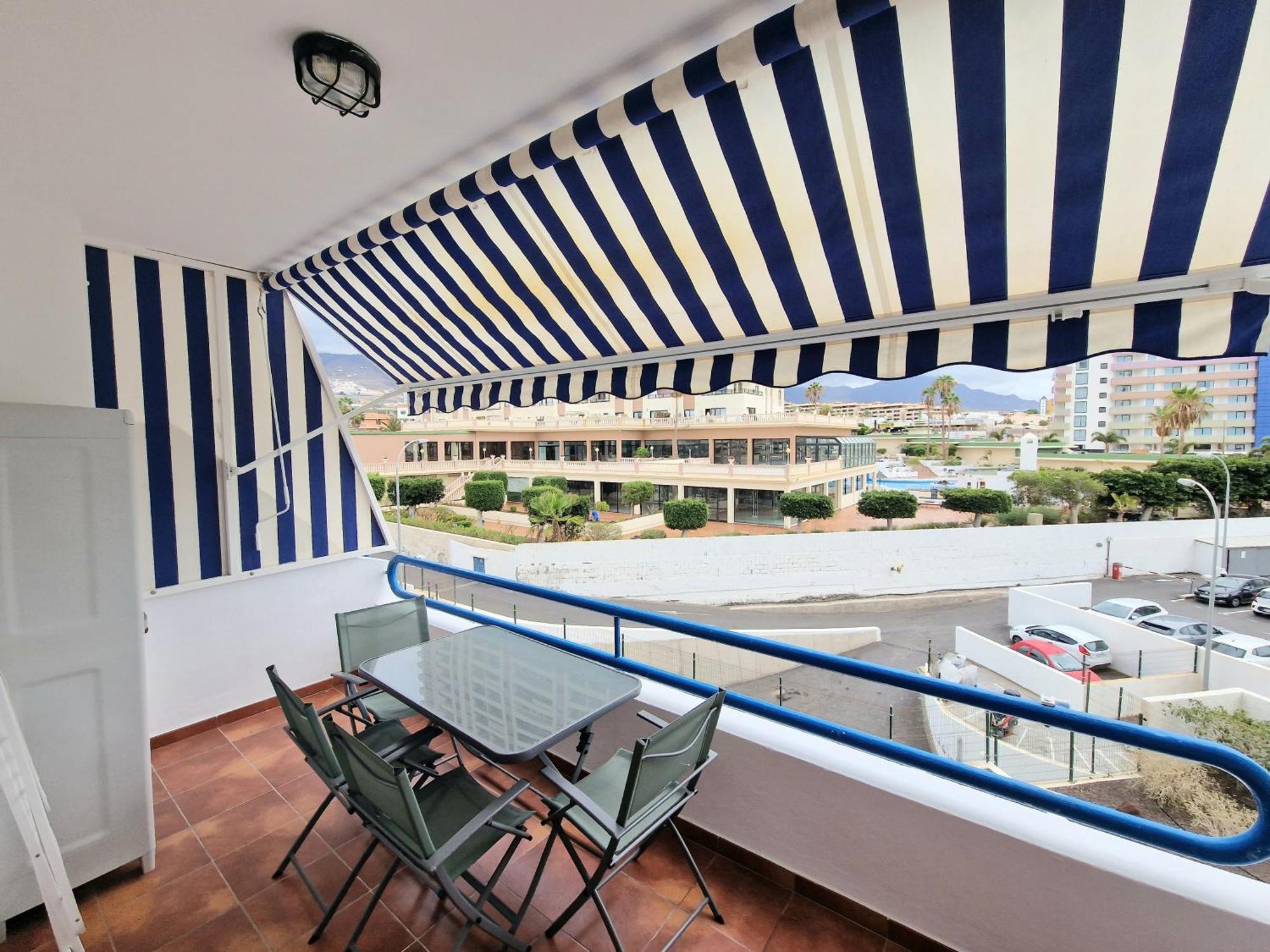 Stylish With King-size Bed And Ocean View, Paraiso 209 * Costa Adeje (Tenerife)