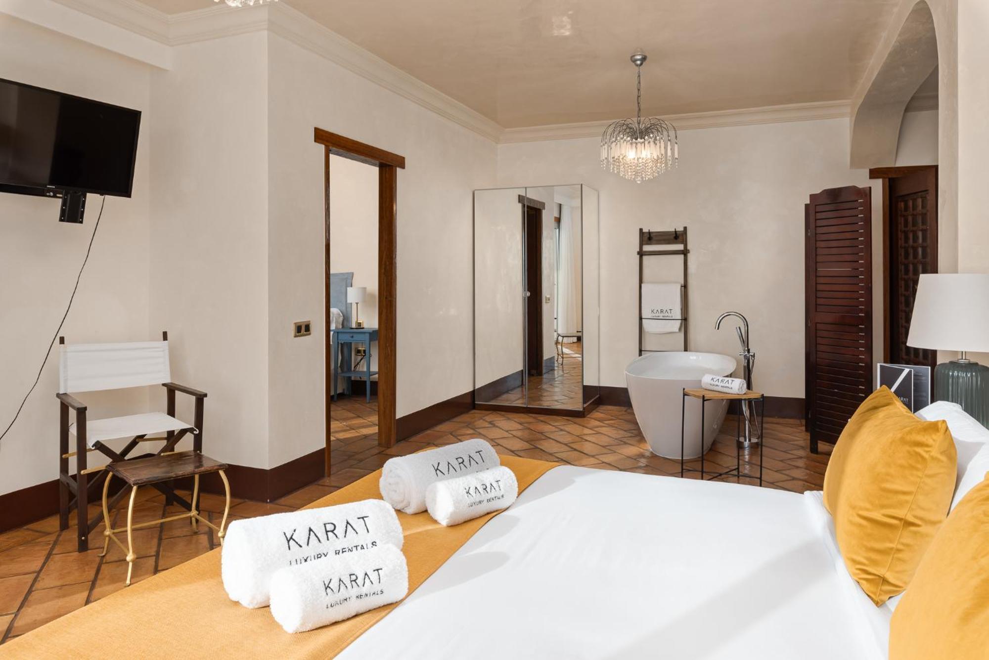 Karat Toscana Villa *
