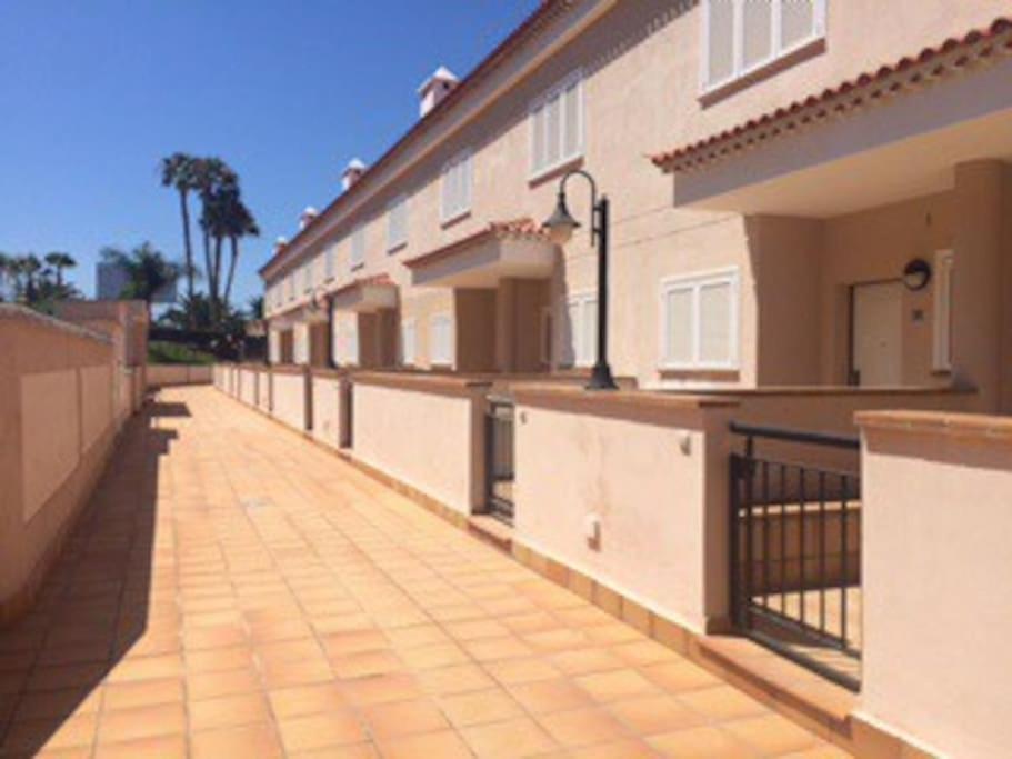 Luxury Townhouse In Puerto De Santiago, With Wifi, Ac, Pool Apartamento