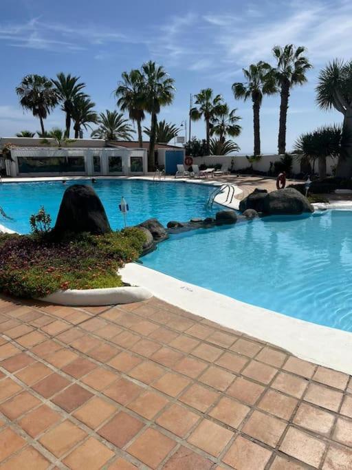 Apartamento En Amarilla Golf *