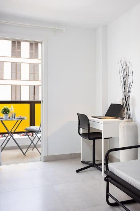 Bonito Estudio Con Balcon Appartement *