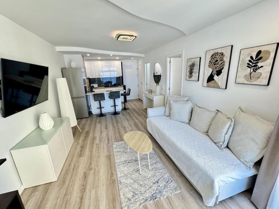 Amazing In Americas Apartment