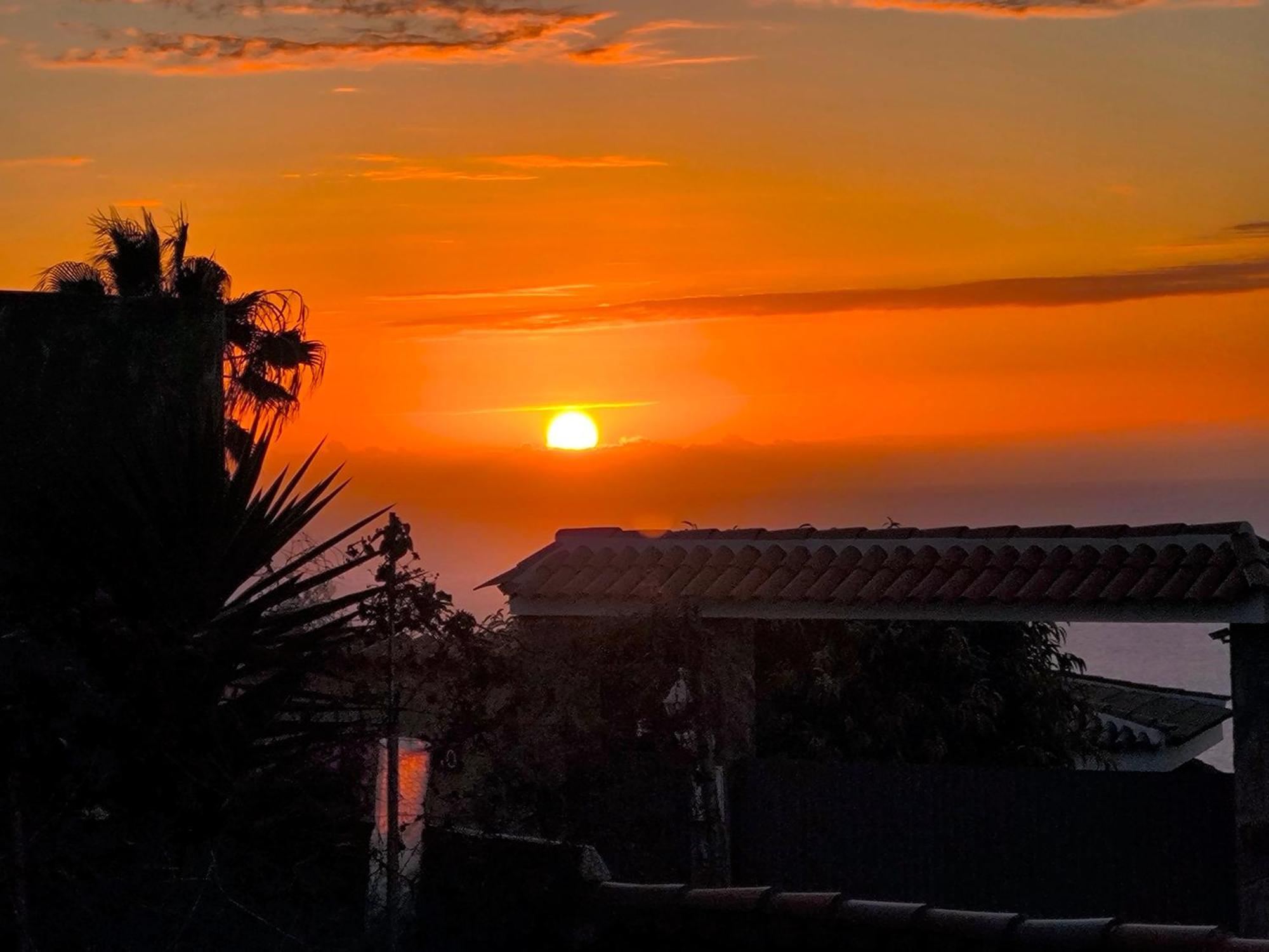 Сasa de vacaciones Heated Pool With Sea View Tranquil Retreat At Malvasia Garden *