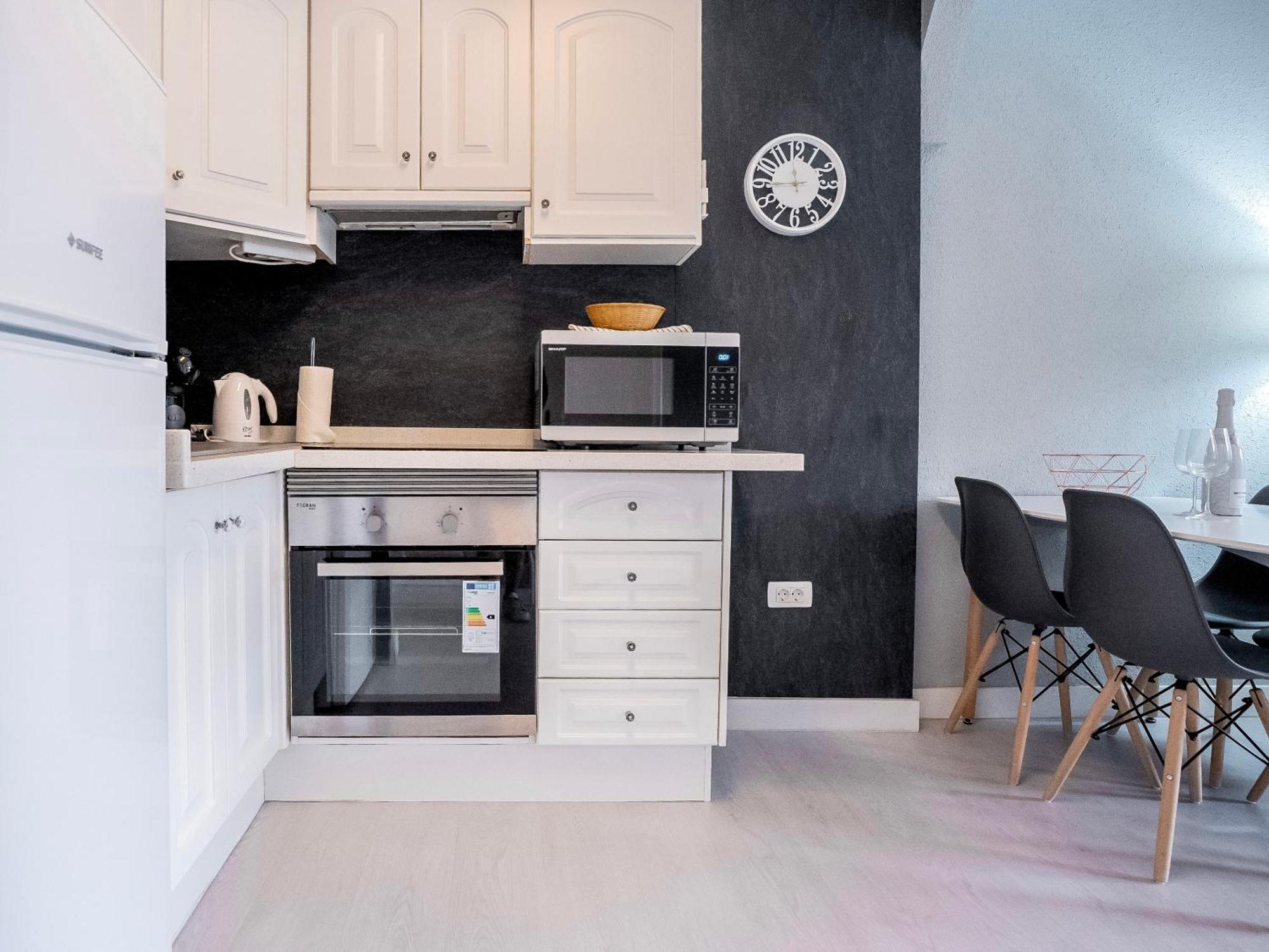 Apartment Modern 1bd With A Patio And Pool, Balcon Del Mar, B52