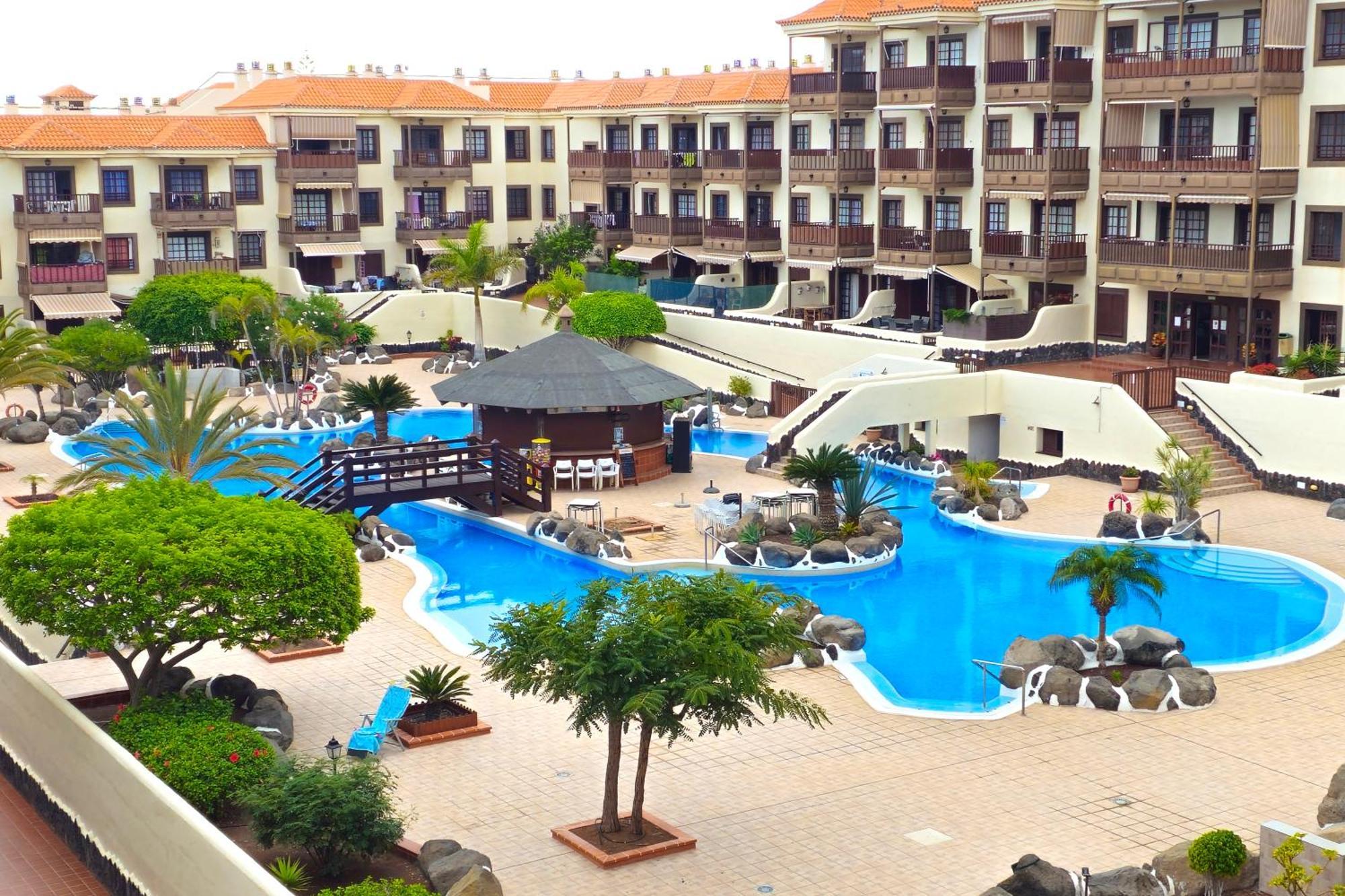 Modern 1bd With A Patio And Pool, Balcon Del Mar, B52 Apartment Arona (Tenerife)