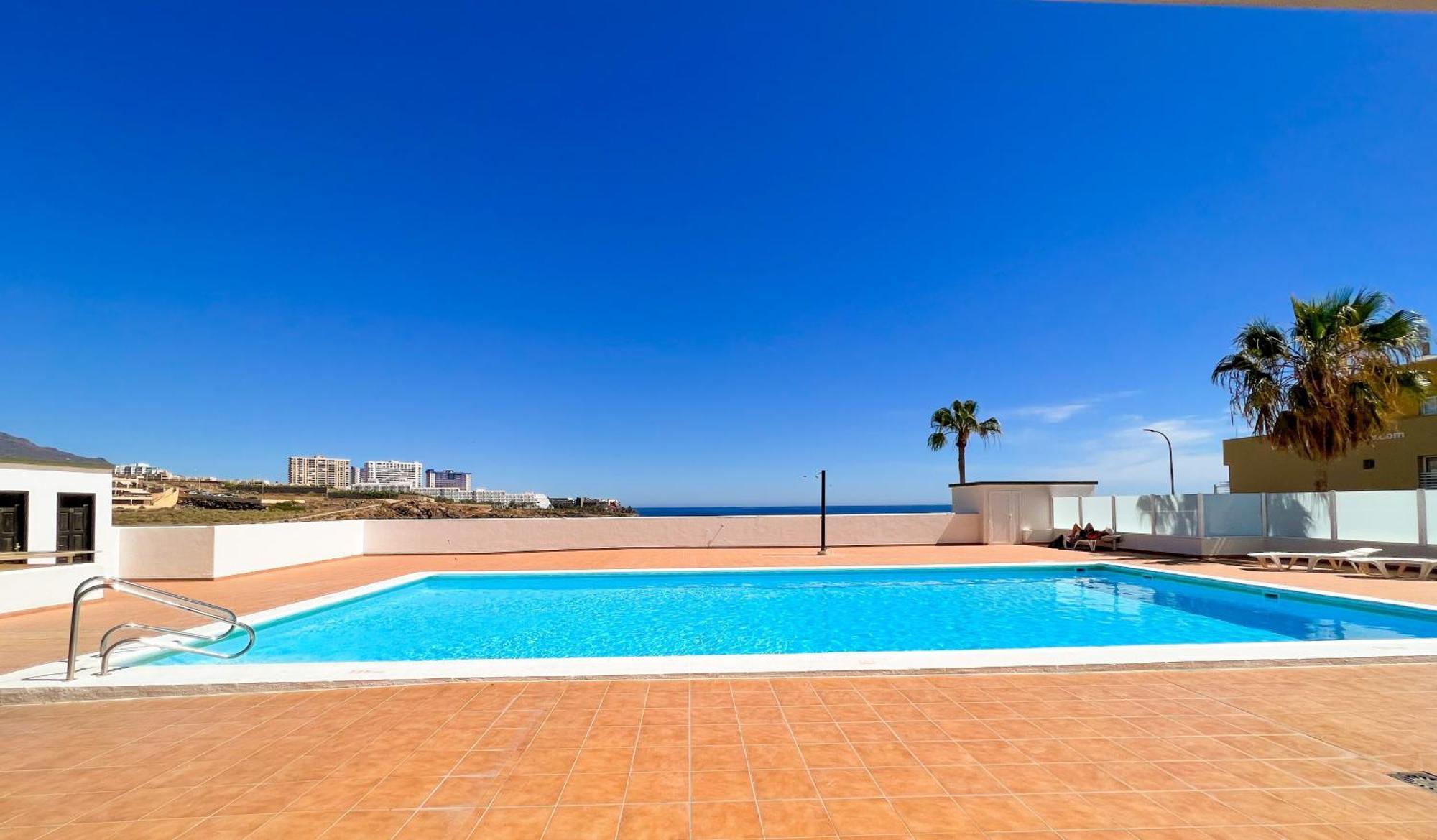 Ocean View Apartment! Pool! Parking! Cs123 Callao Salvaje