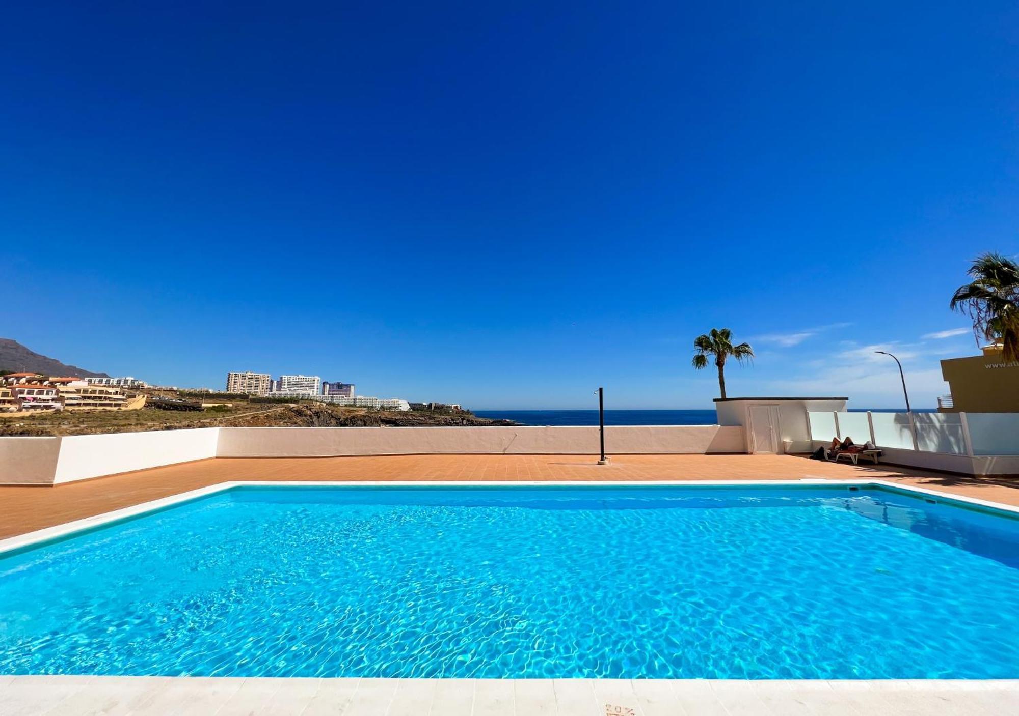 Ocean View Apartment! Pool! Parking! Cs123 Apartamento Callao Salvaje