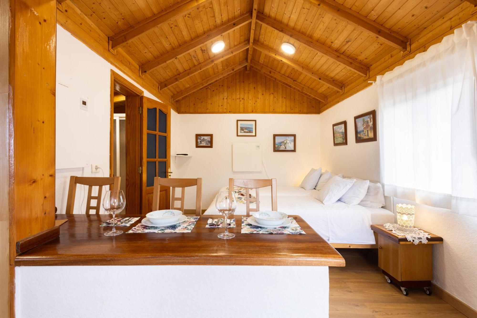 Hébergement de vacances Home2book Serene Retreat Isabel, Jacuzzi & Garden *