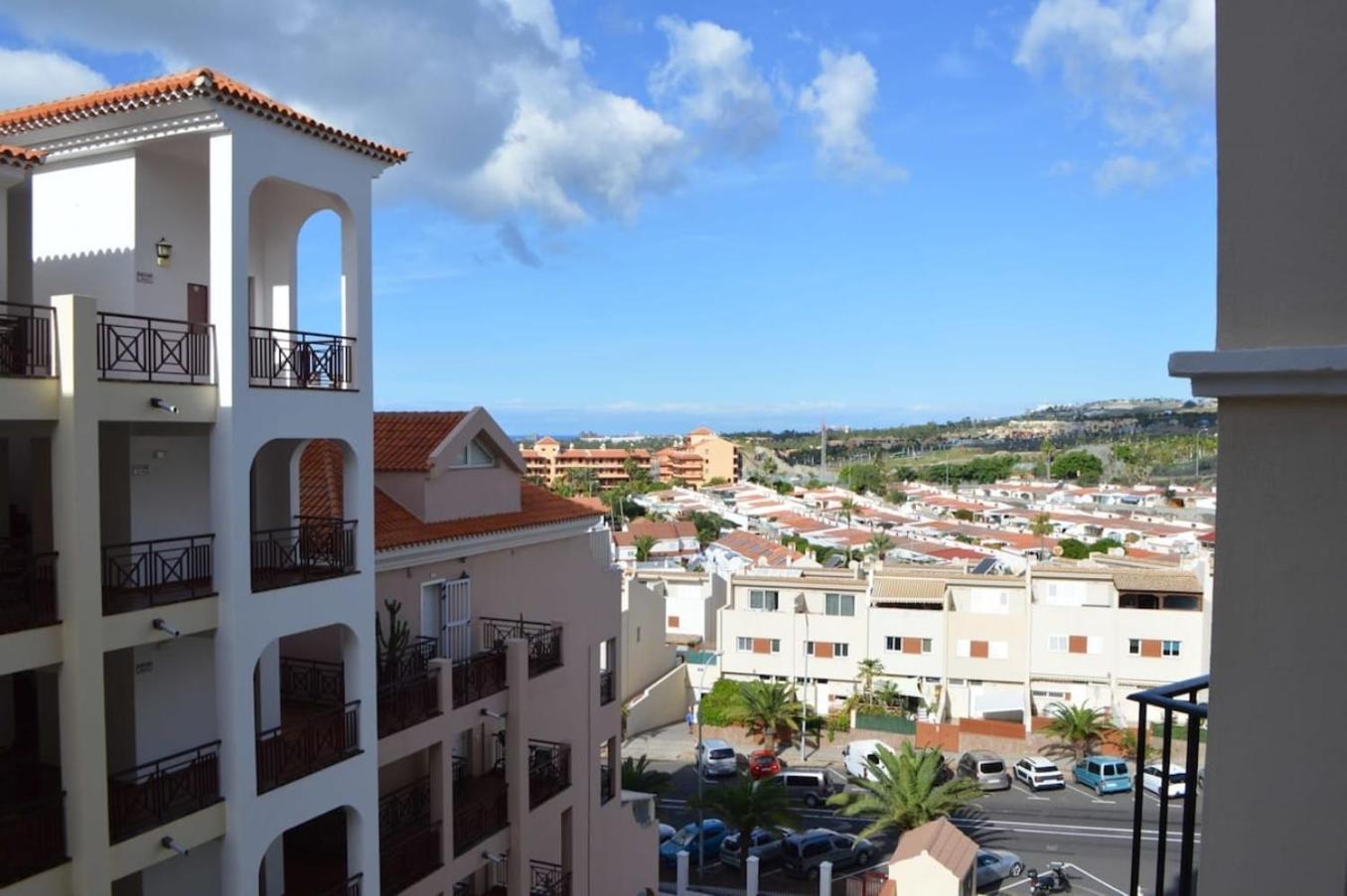 Lovely 1 Bed In Castle Harbour C108 *