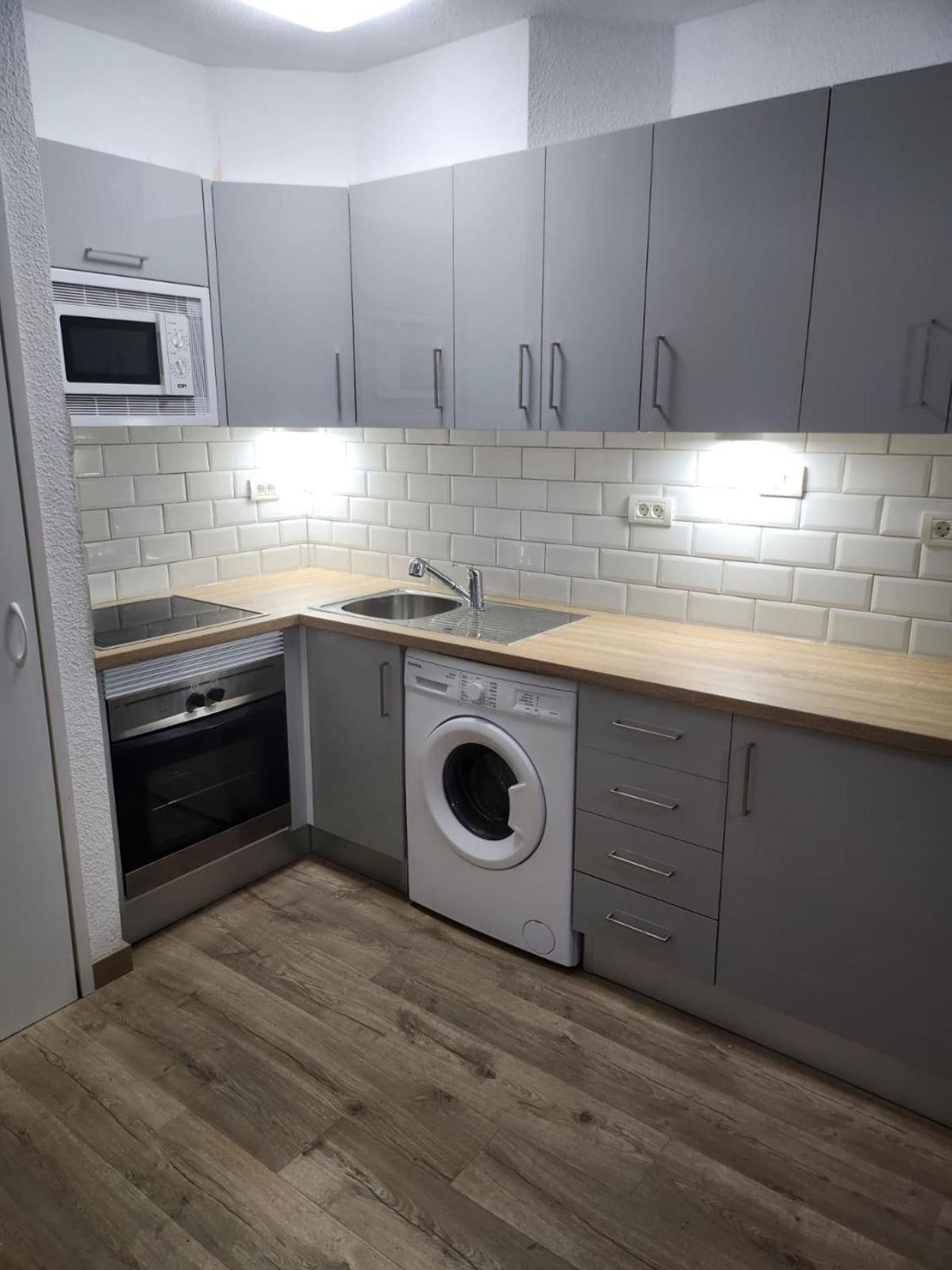 Lovely 1 Bed In Castle Harbour C108 Apartment *