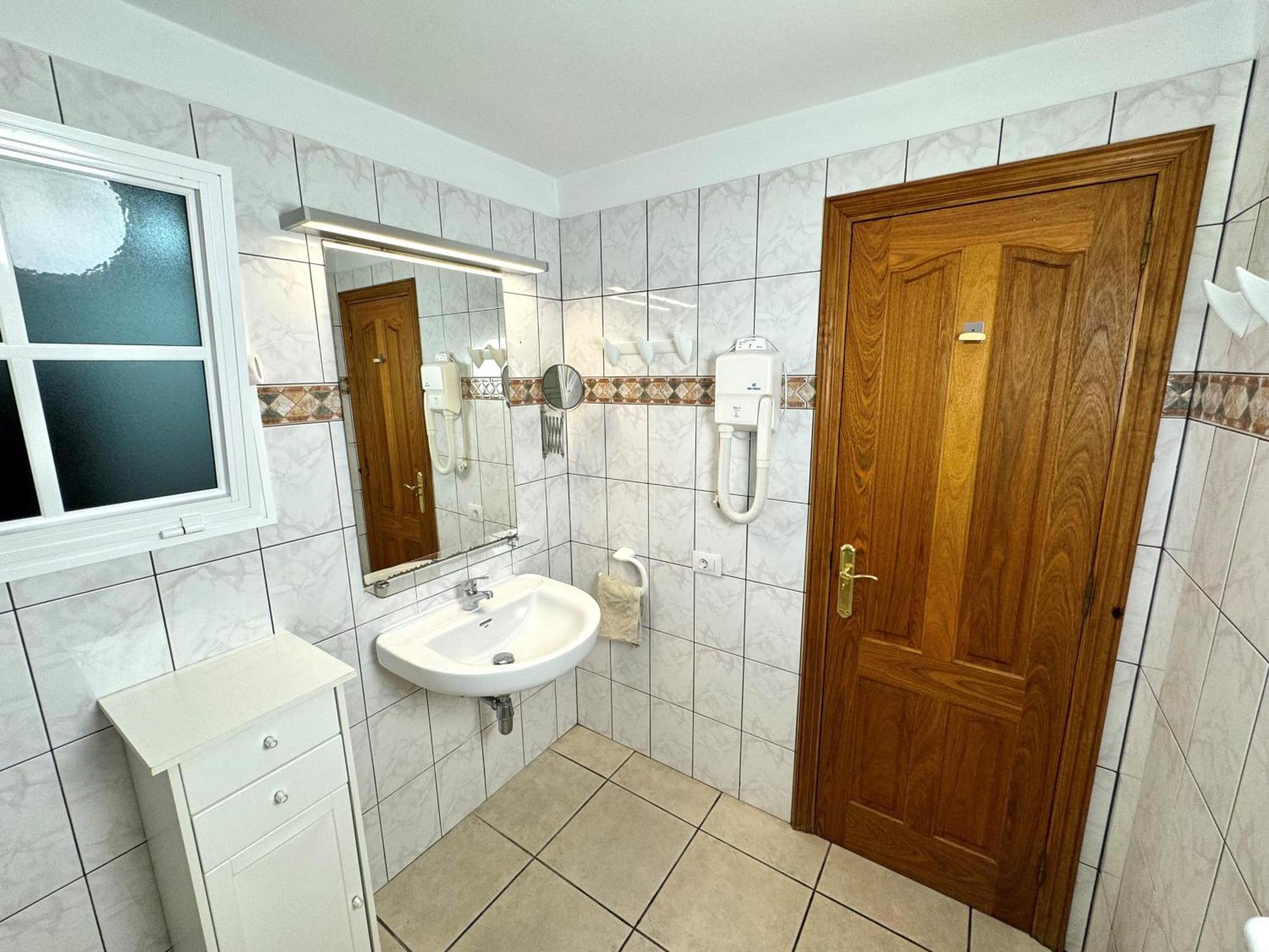 Residencial Rolando Apartamento *