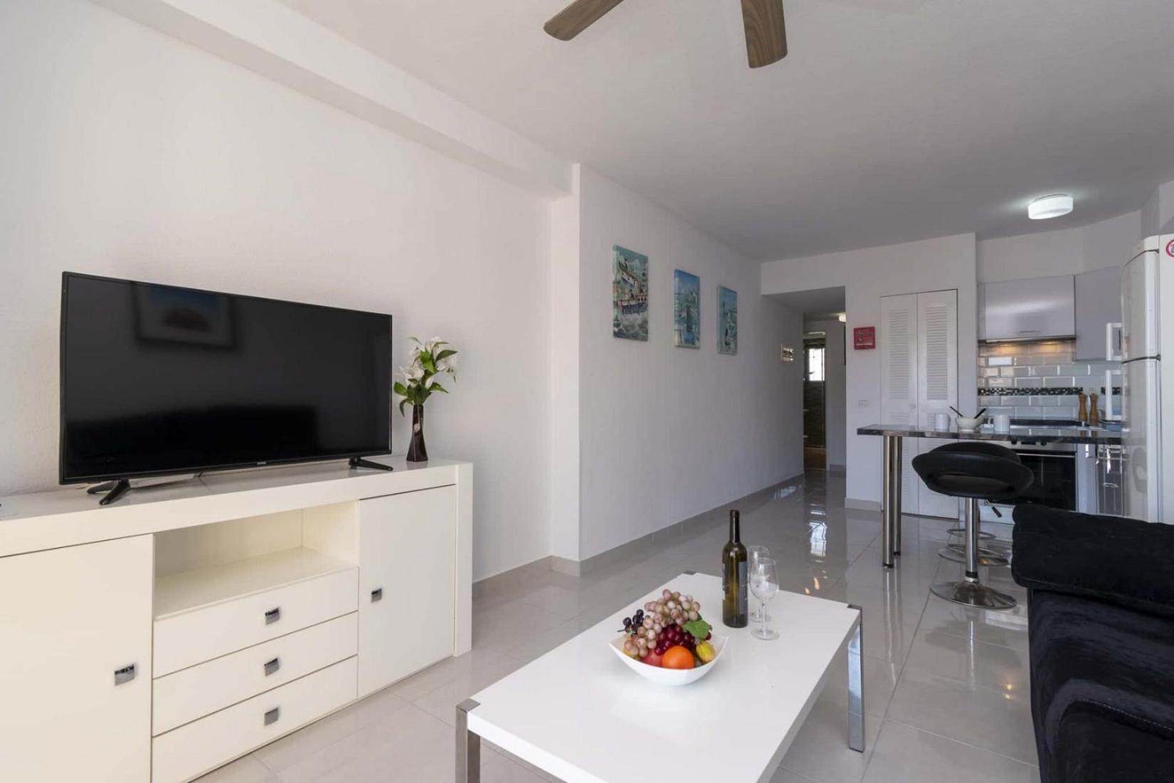 Castle Harbour 8 Apartment *