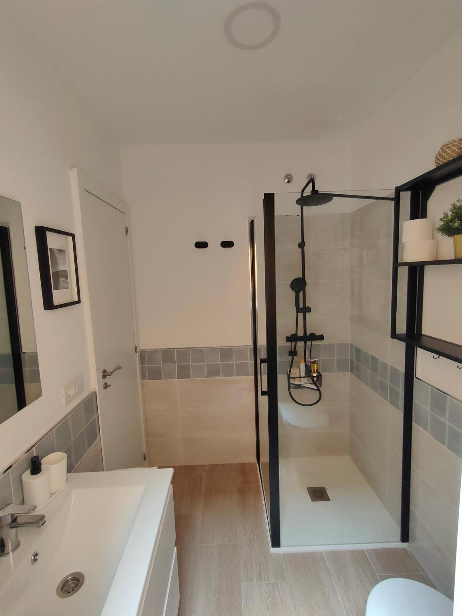 El Cedro Apartment