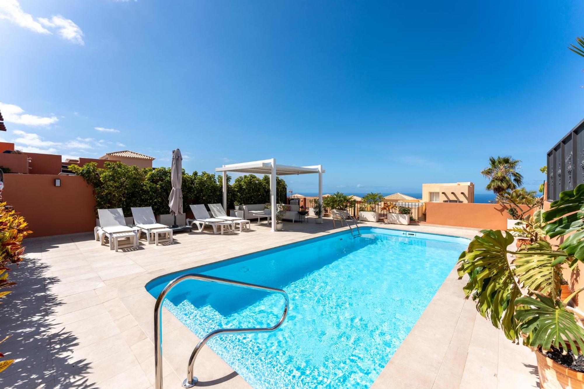 Golfside With Private Pool And Ocean Views * Costa Adeje (Tenerife)