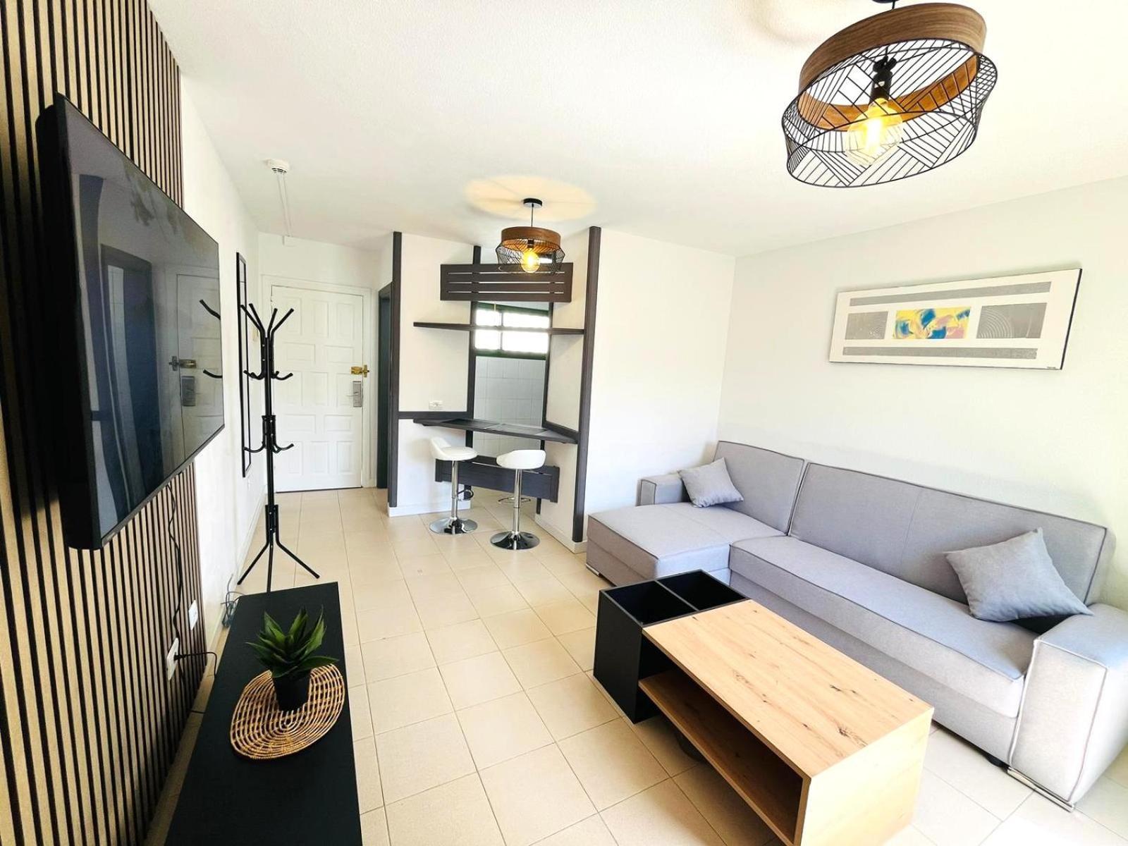 Apartment Silent With Cozy Terrace And Ocean View