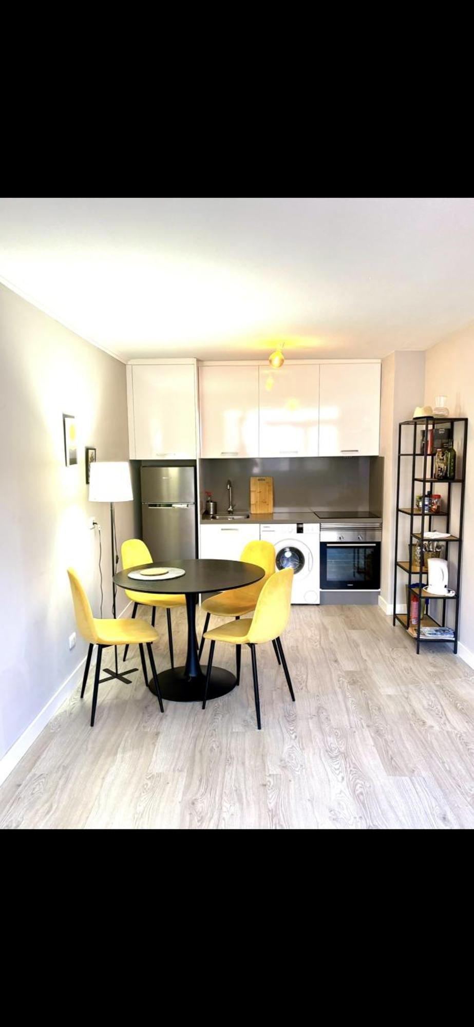 Apartment Sunny