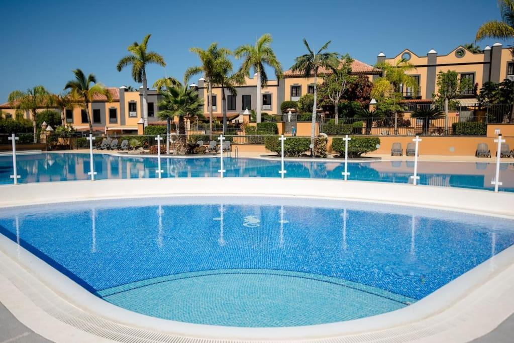 19 Duquesa Del Duque 3 Bedrooms
