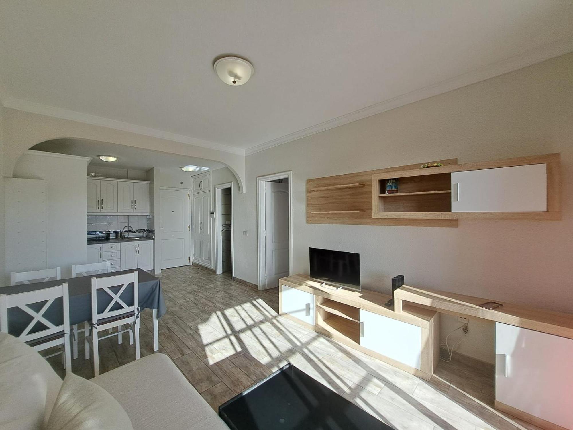 Appartement Atlantis 3 One Bedroom, Sea Front, In Complex With Pool