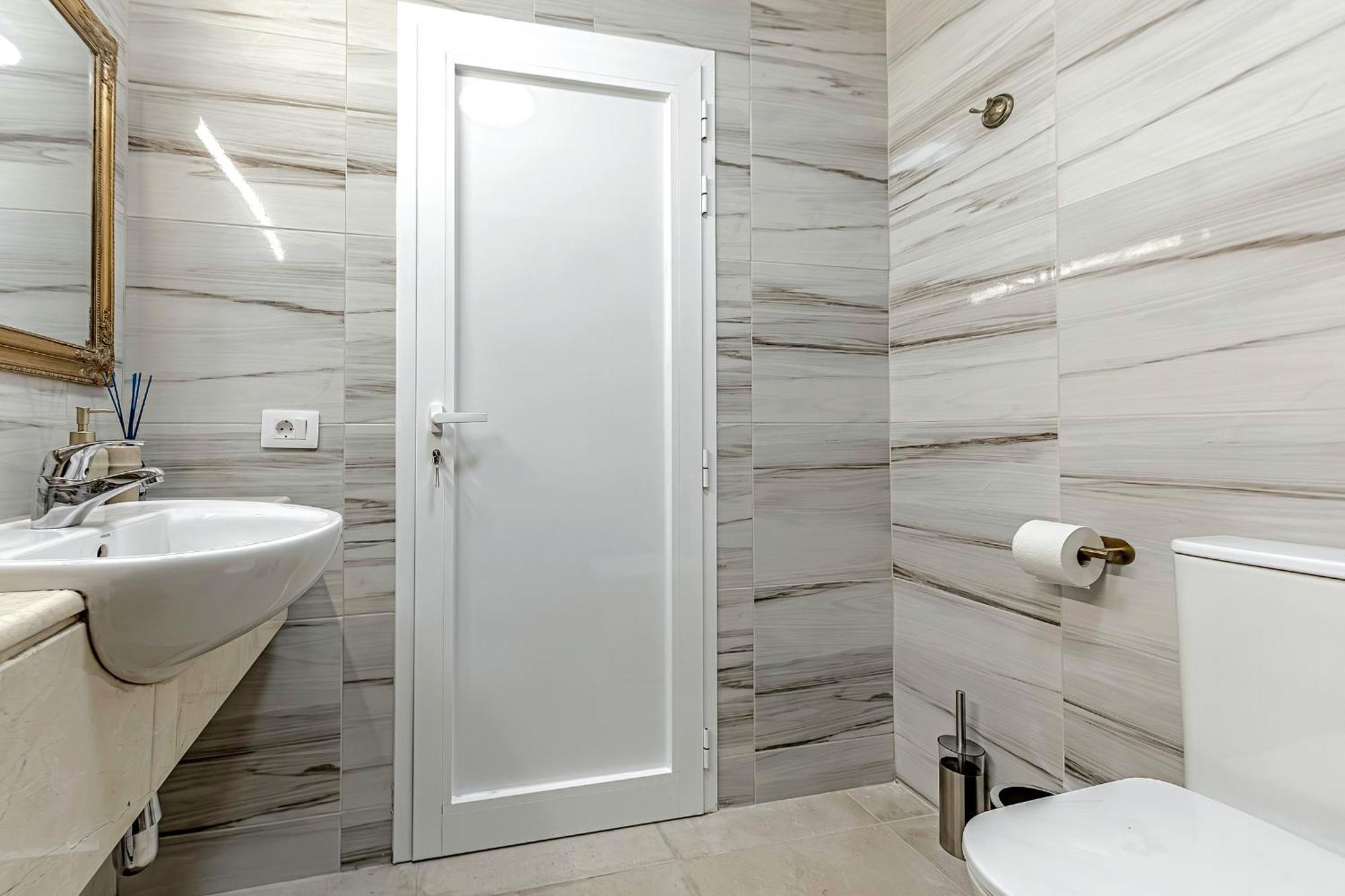2 Bedroom In Fanabe Apartamento