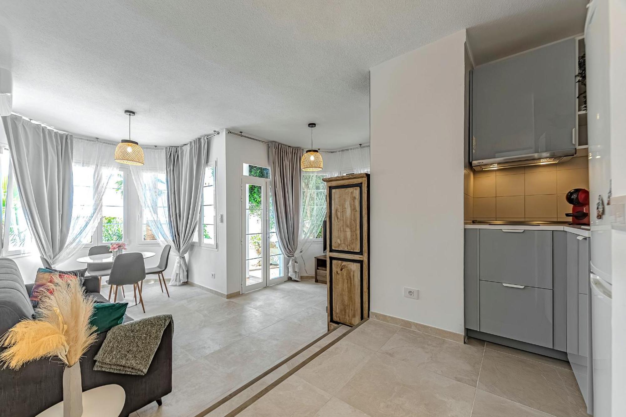 2 Bedroom In Fanabe Costa Adeje (Tenerife)