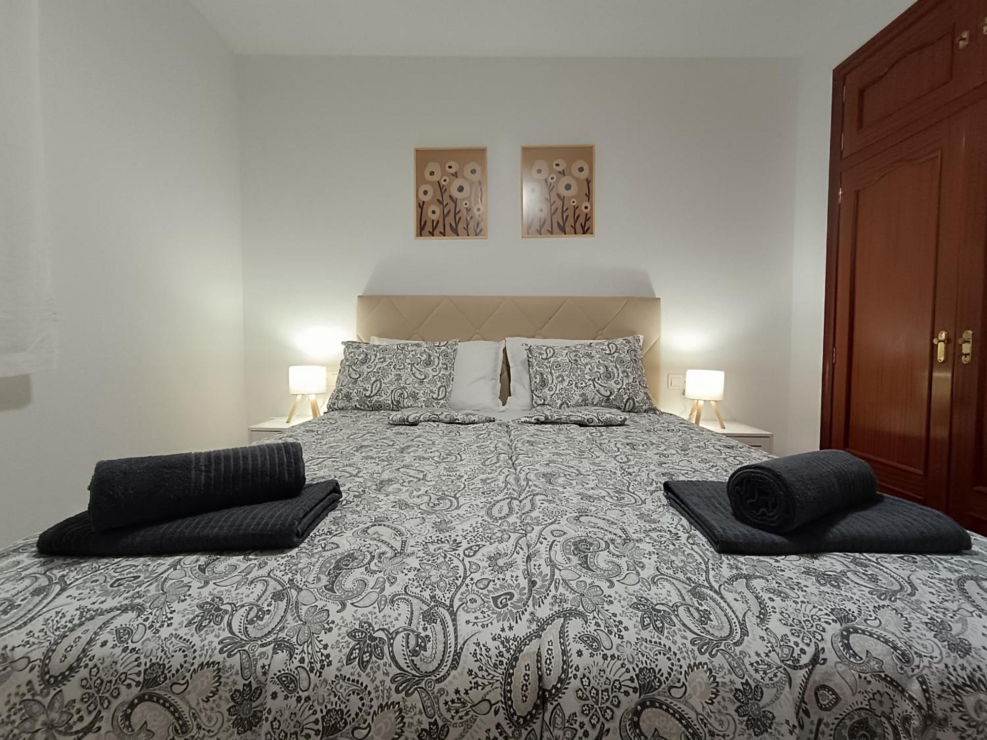 Zola Sea View Apartment, Vistas Apartment