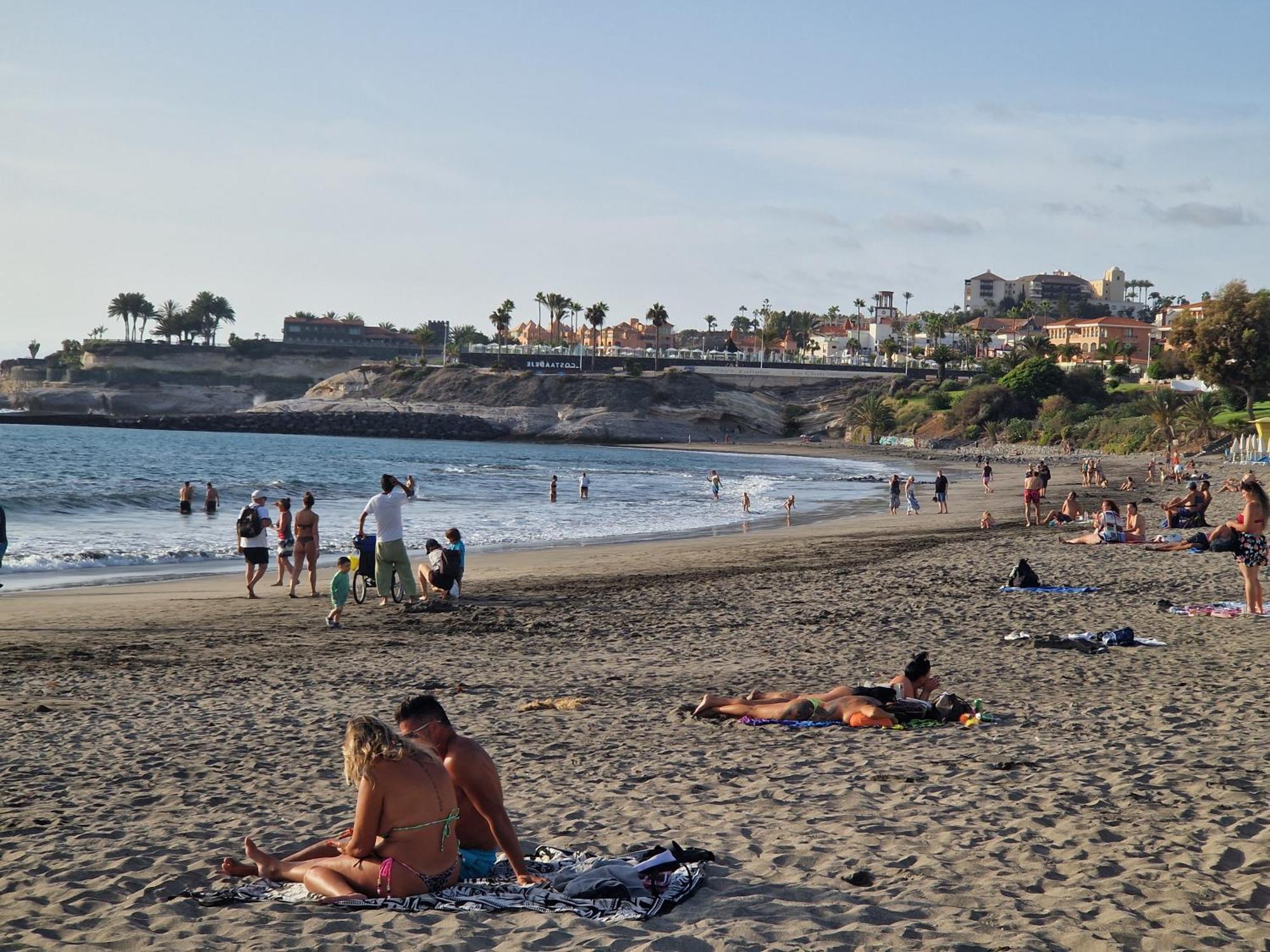 Luxury In With 3 Pools One Is Heated 1 Bedroom And 2 Beds * Costa Adeje (Tenerife)