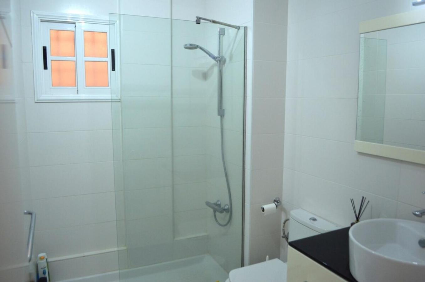 Lovely 2 Bed In Cristianos K204 * Los Cristianos (Tenerife)