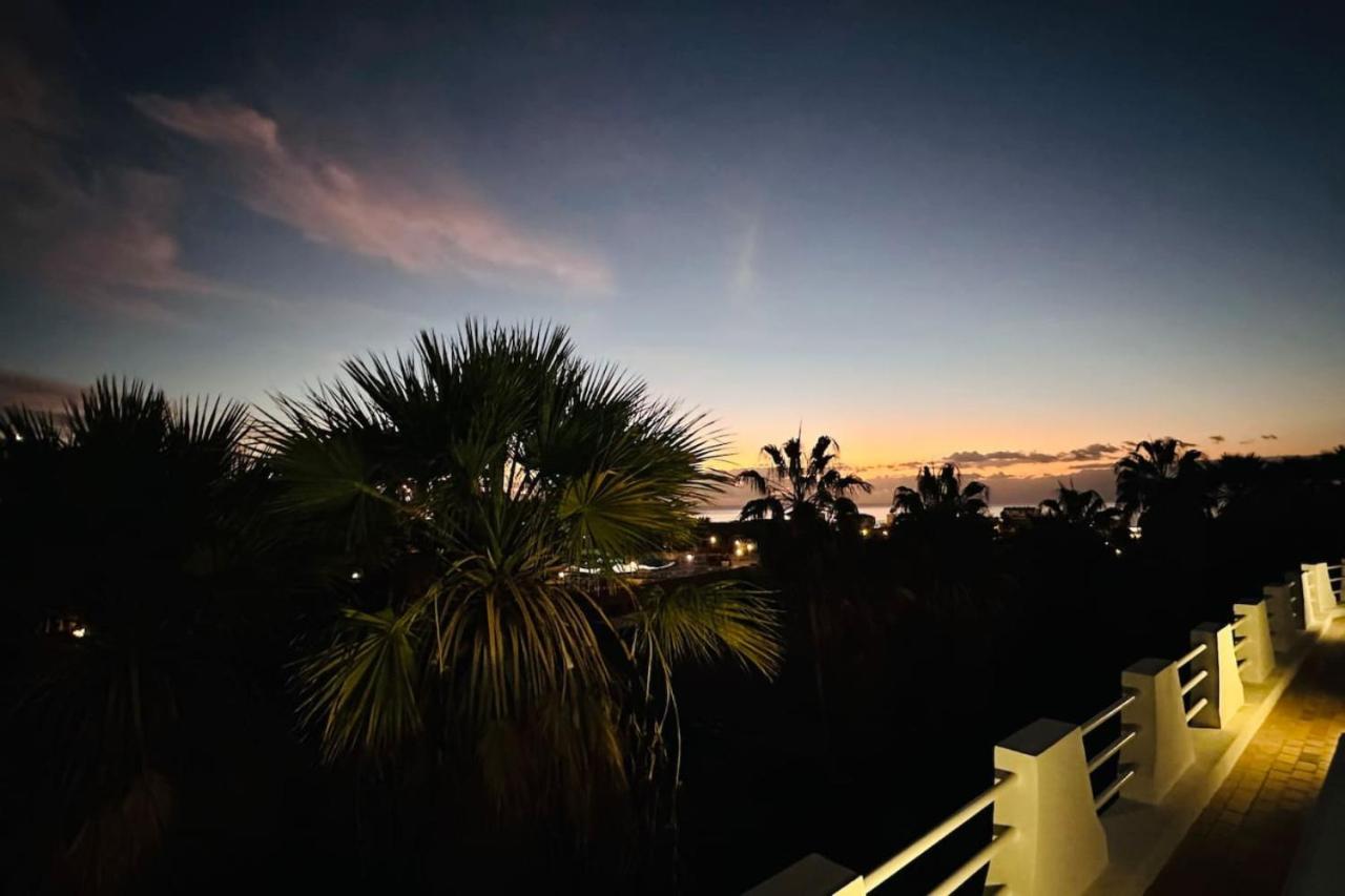Tenerife365 Atalaya Court B Sunset Ocean View Hébergement de vacances Costa Adeje (Tenerife)