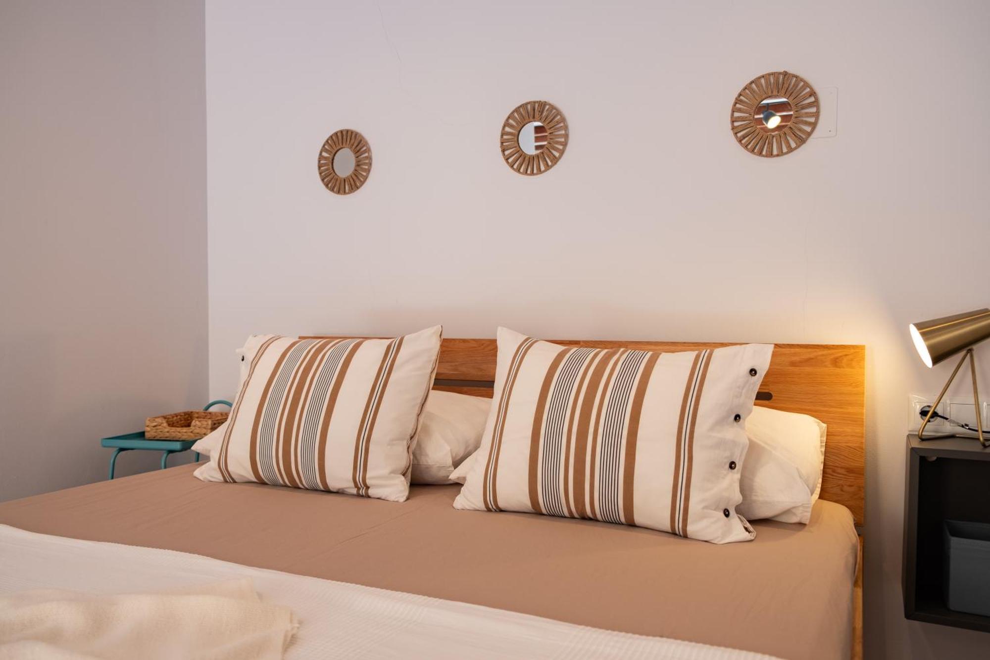 Nisha Apartment *