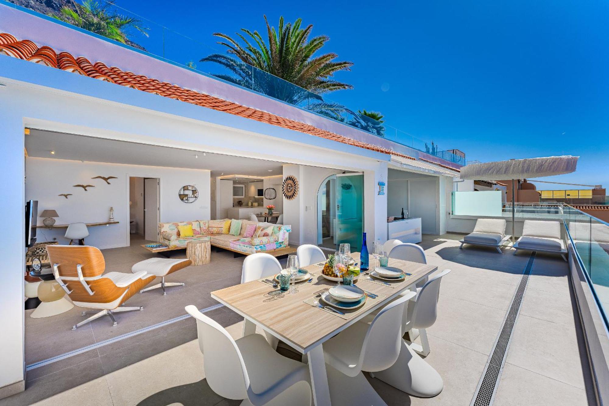 Blue Haven - Ocean View Penthouse With Jacuzzi And Pool Apartamento Acantilado de los Gigantes
