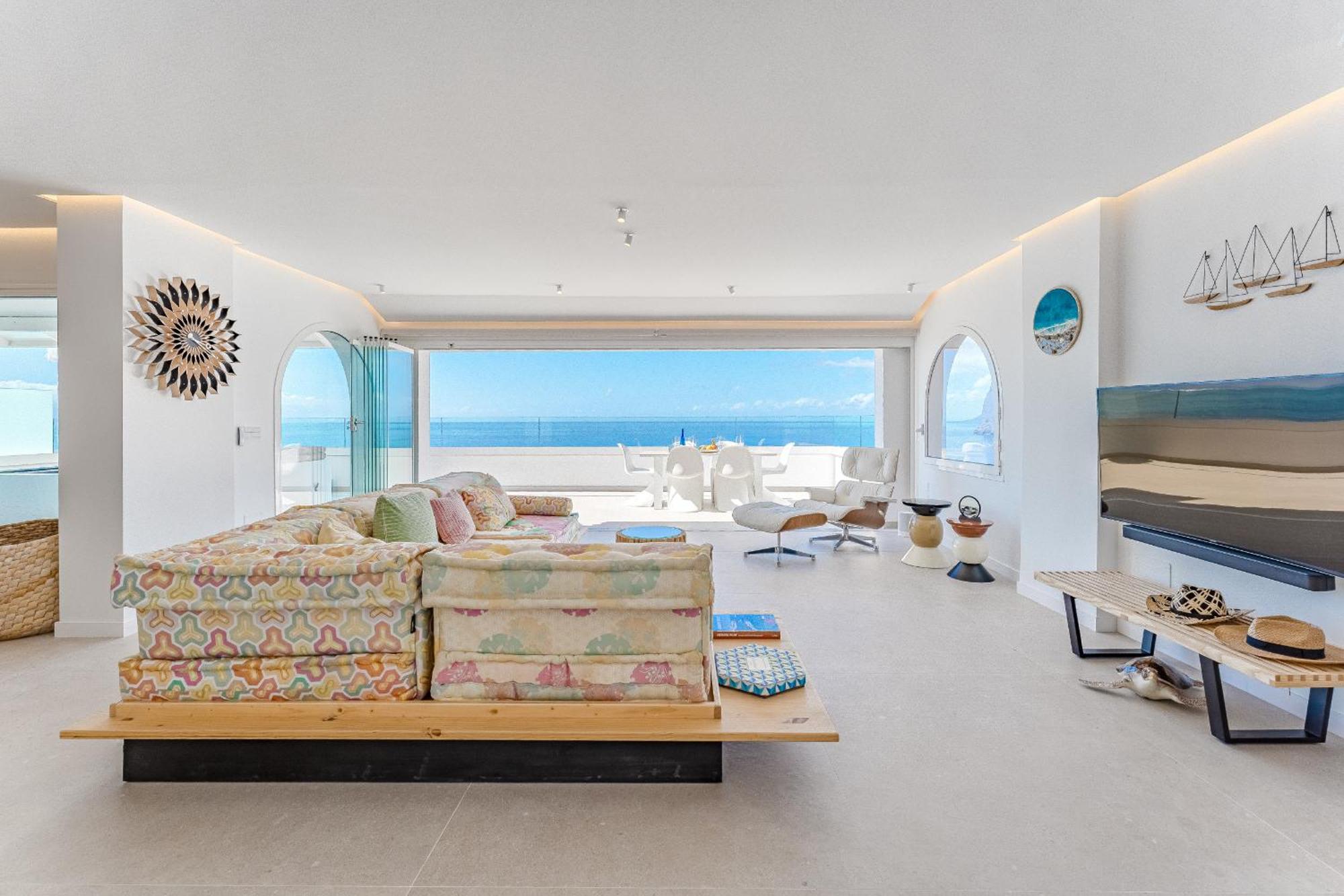 Blue Haven - Ocean View Penthouse With Jacuzzi And Pool Apartamento *
