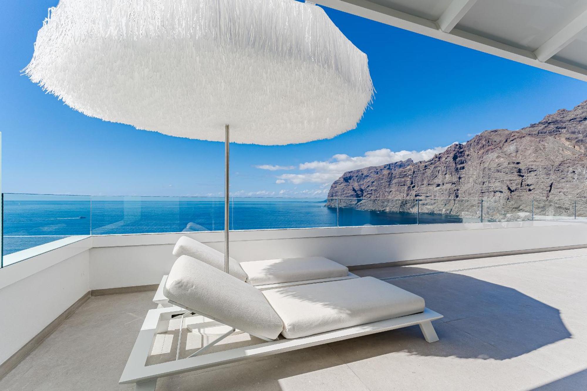 Blue Haven - Ocean View Penthouse With Jacuzzi And Pool Apartamento Acantilado de los Gigantes