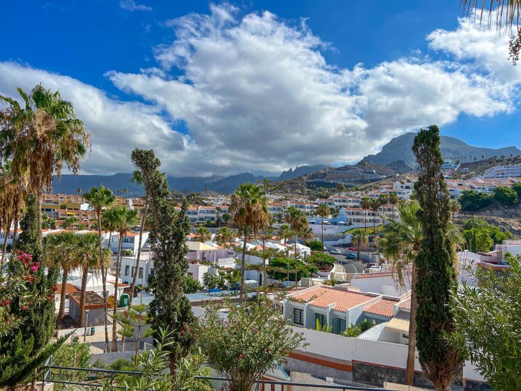 Astra Costa Adeje (Tenerife)