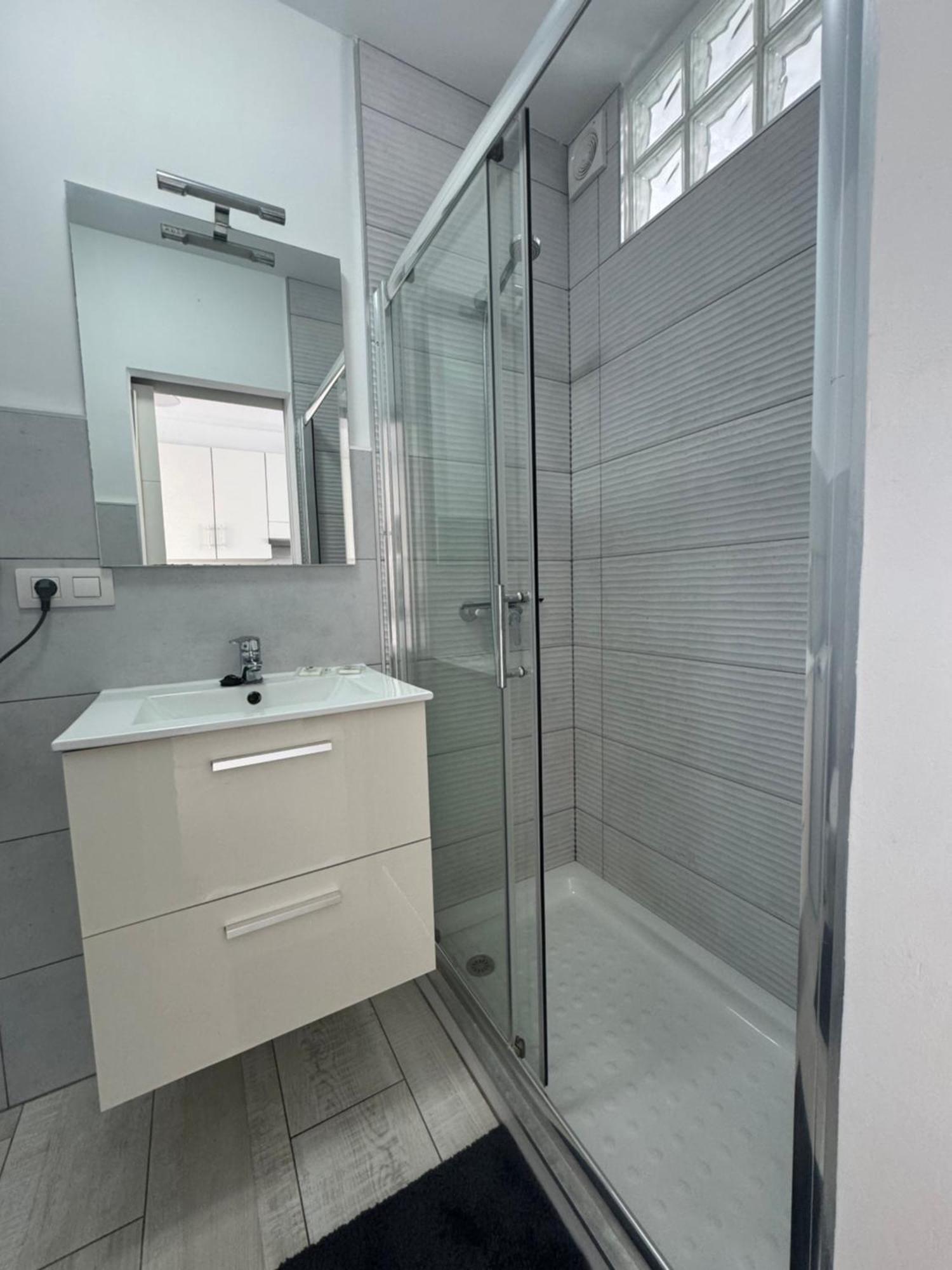 Astra Apartamento *