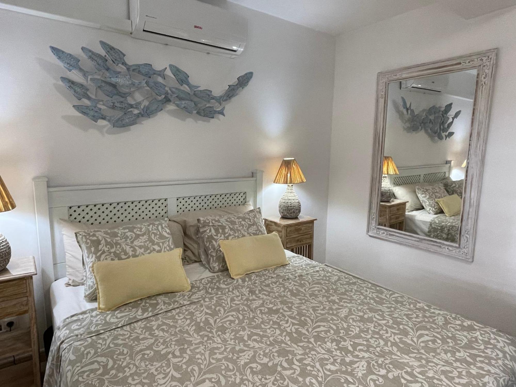 Port Royal Apartments, Heated Pool, Speed Wifi, Terrace Appartement Arona (Tenerife)