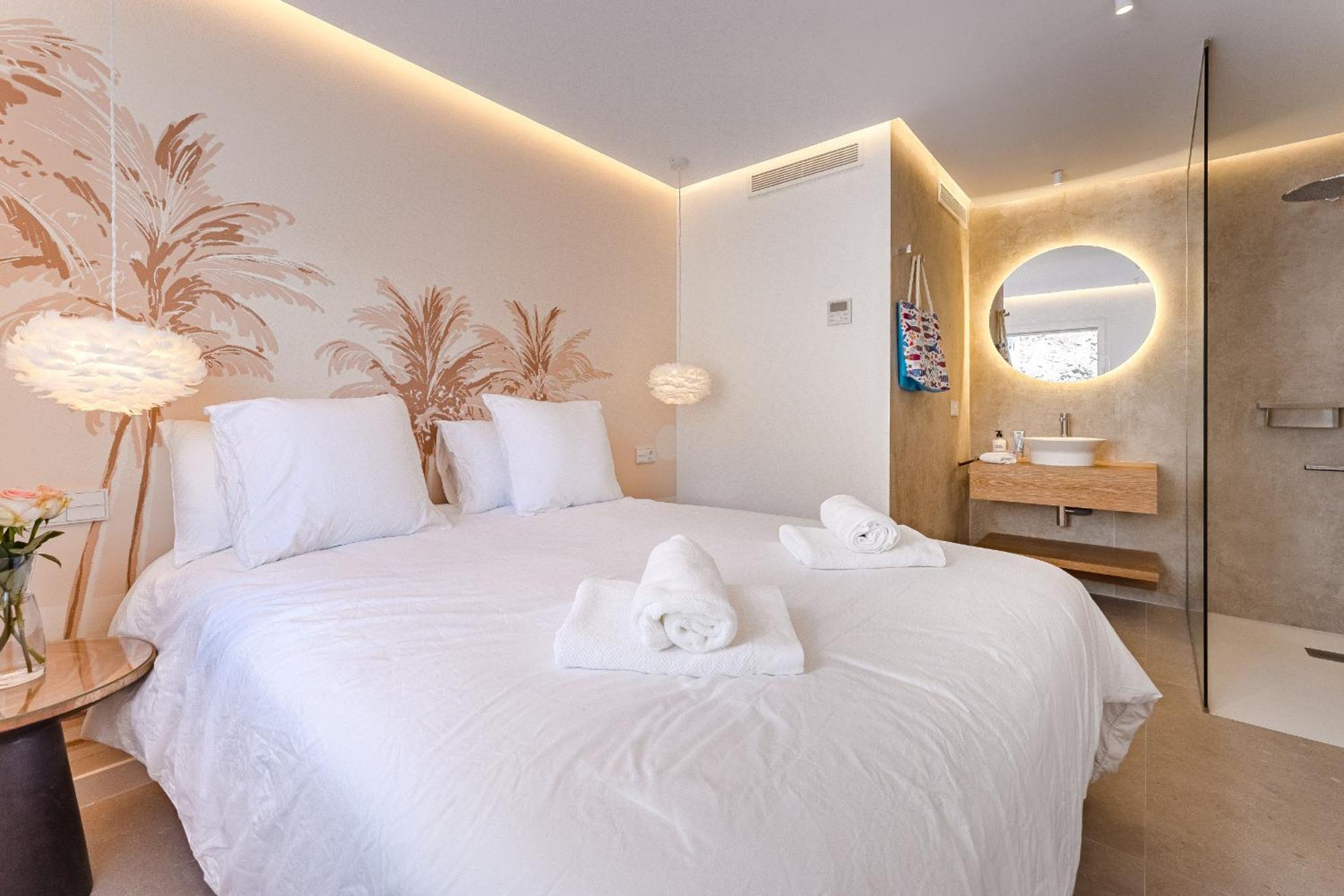 Blue Haven - Ocean View Penthouse With Jacuzzi And Pool Apartamento