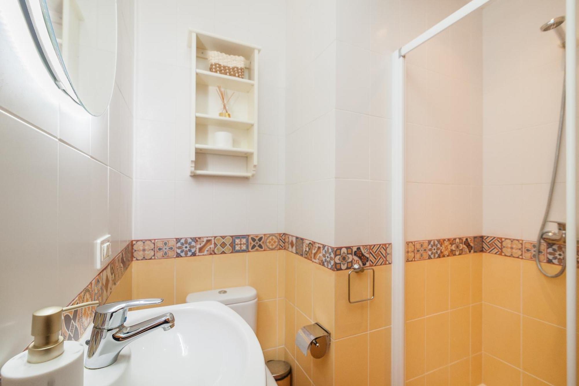 Apartment Paraiso Bamboo - 2 Bedrooms, 2 Bathrooms, Fibre Net, Heart Of The Gigantes, Tv Channels