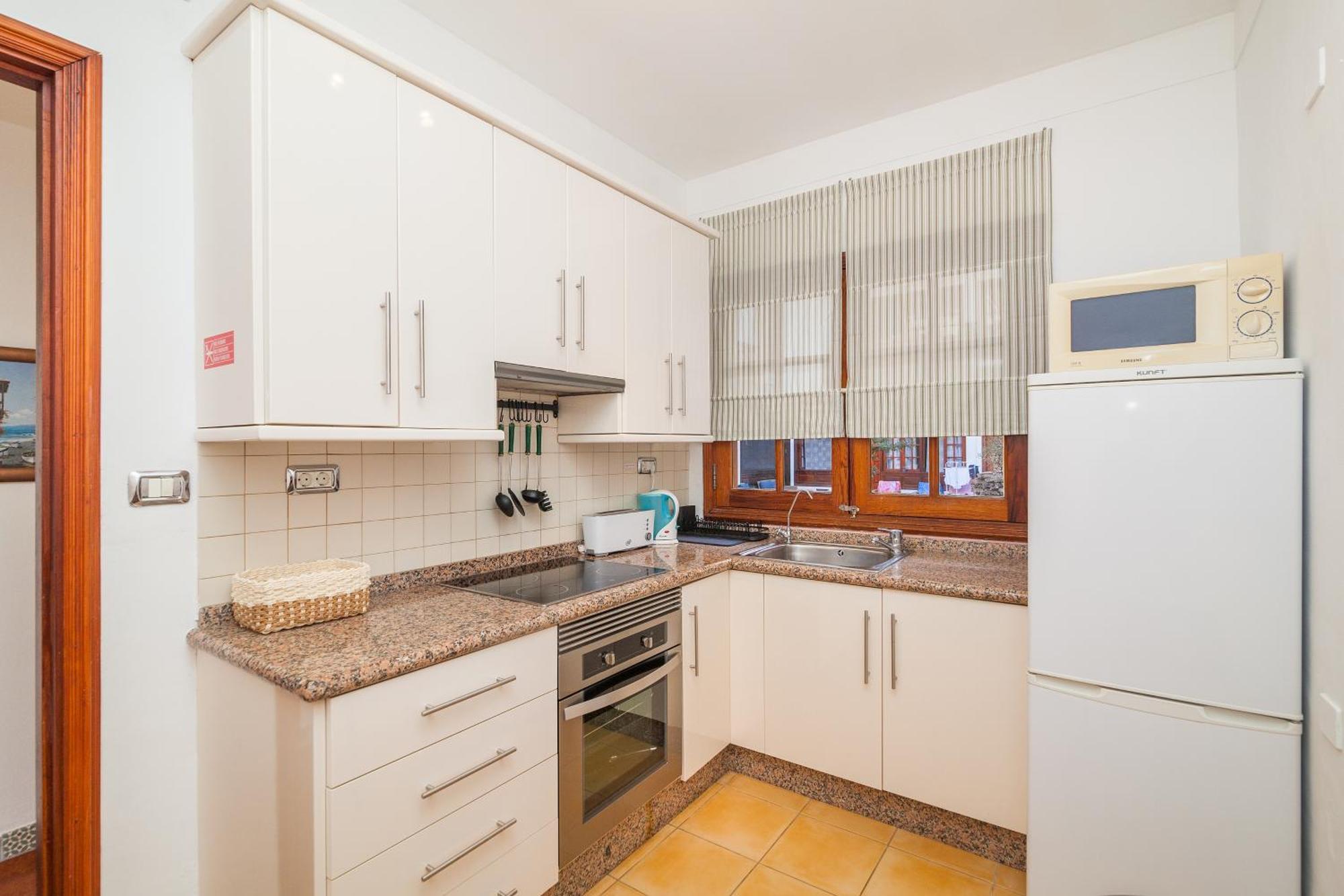 Paraiso Bamboo - 2 Bedrooms, 2 Bathrooms, Fibre Net, Heart Of The Gigantes, Tv Channels Apartment *