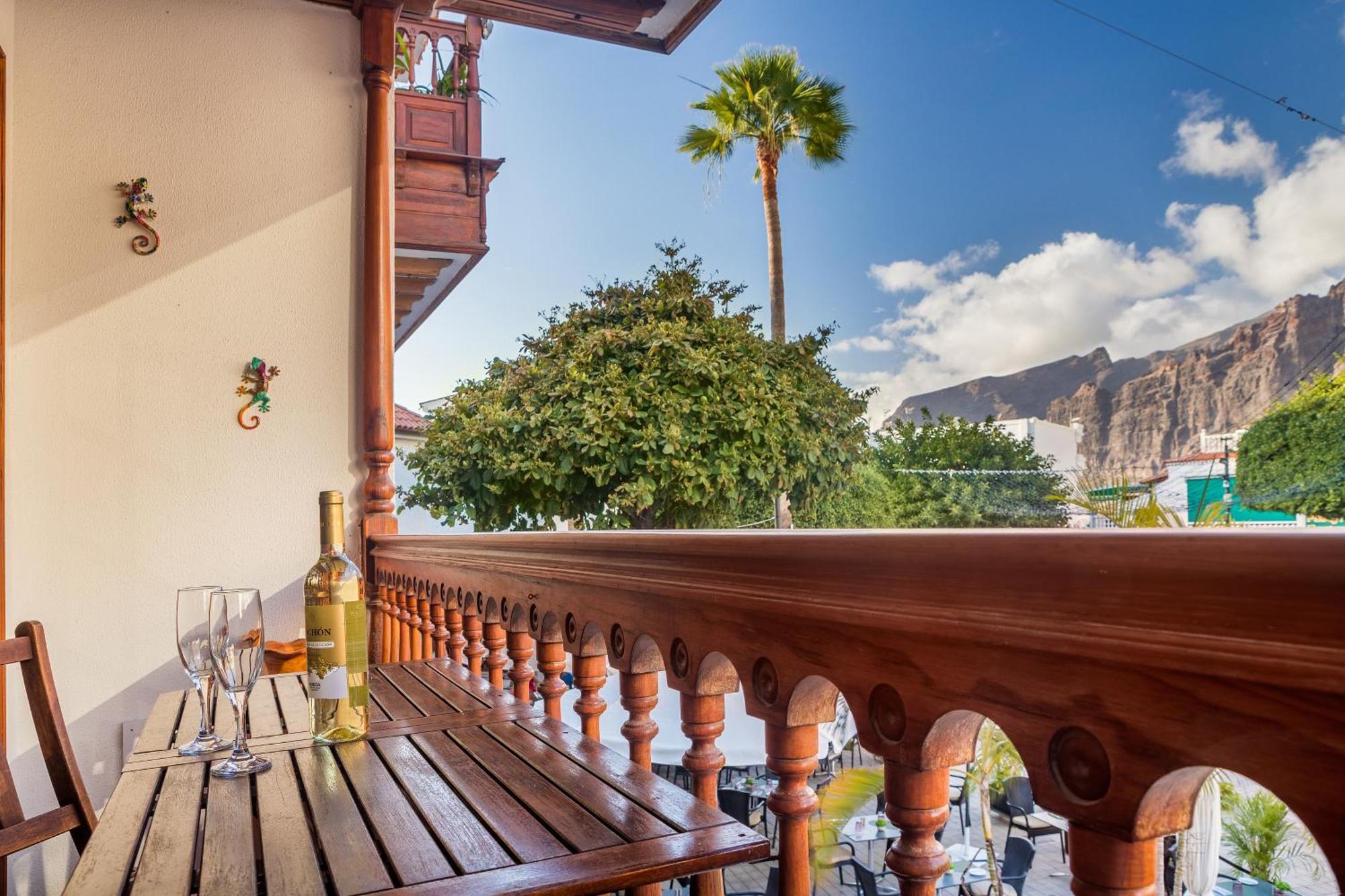 Apartment Paraiso Bamboo - 2 Bedrooms, 2 Bathrooms, Fibre Net, Heart Of The Gigantes, Tv Channels *